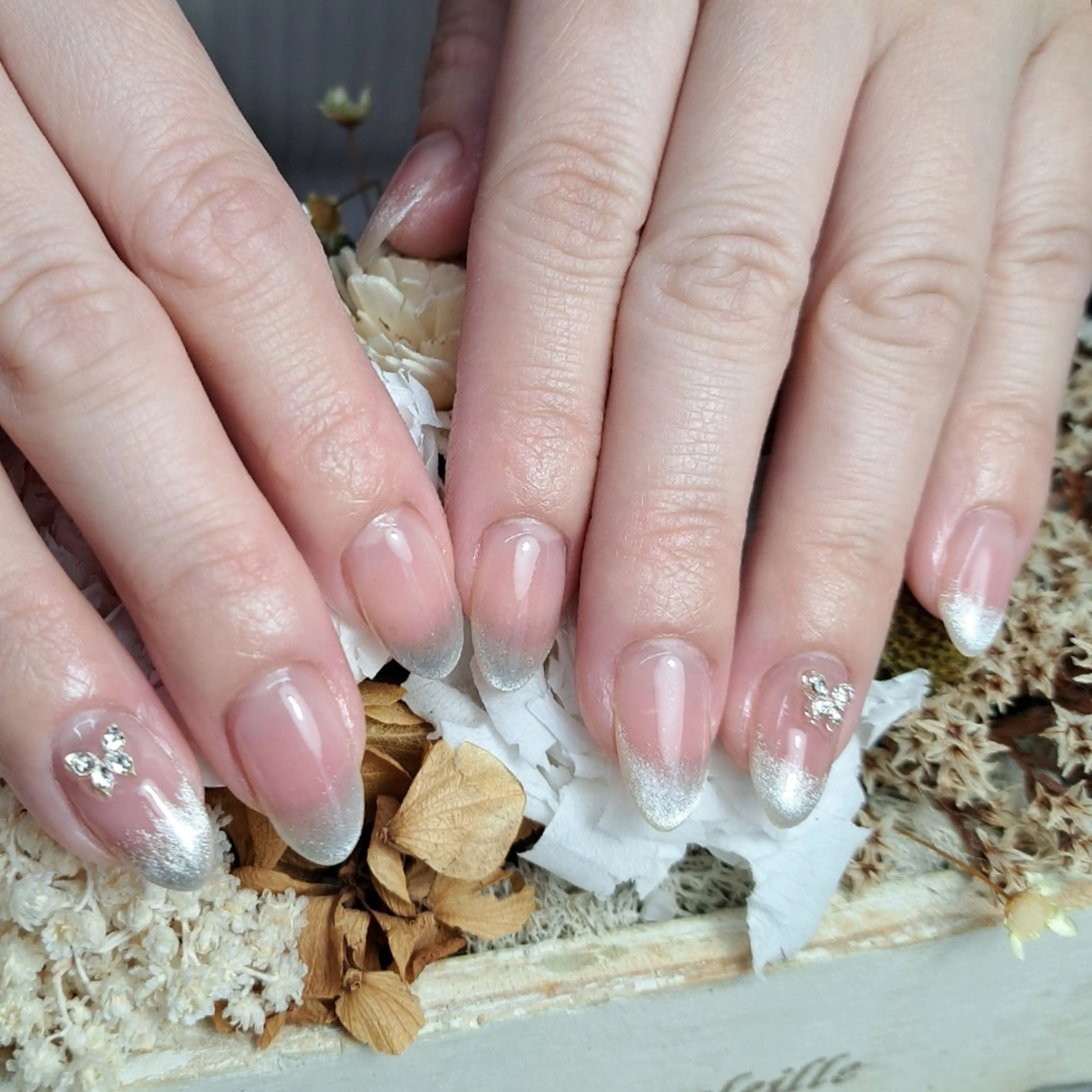 ネイル チークネイル フレンチネイル HAYASHI  Nのネイルデザイン