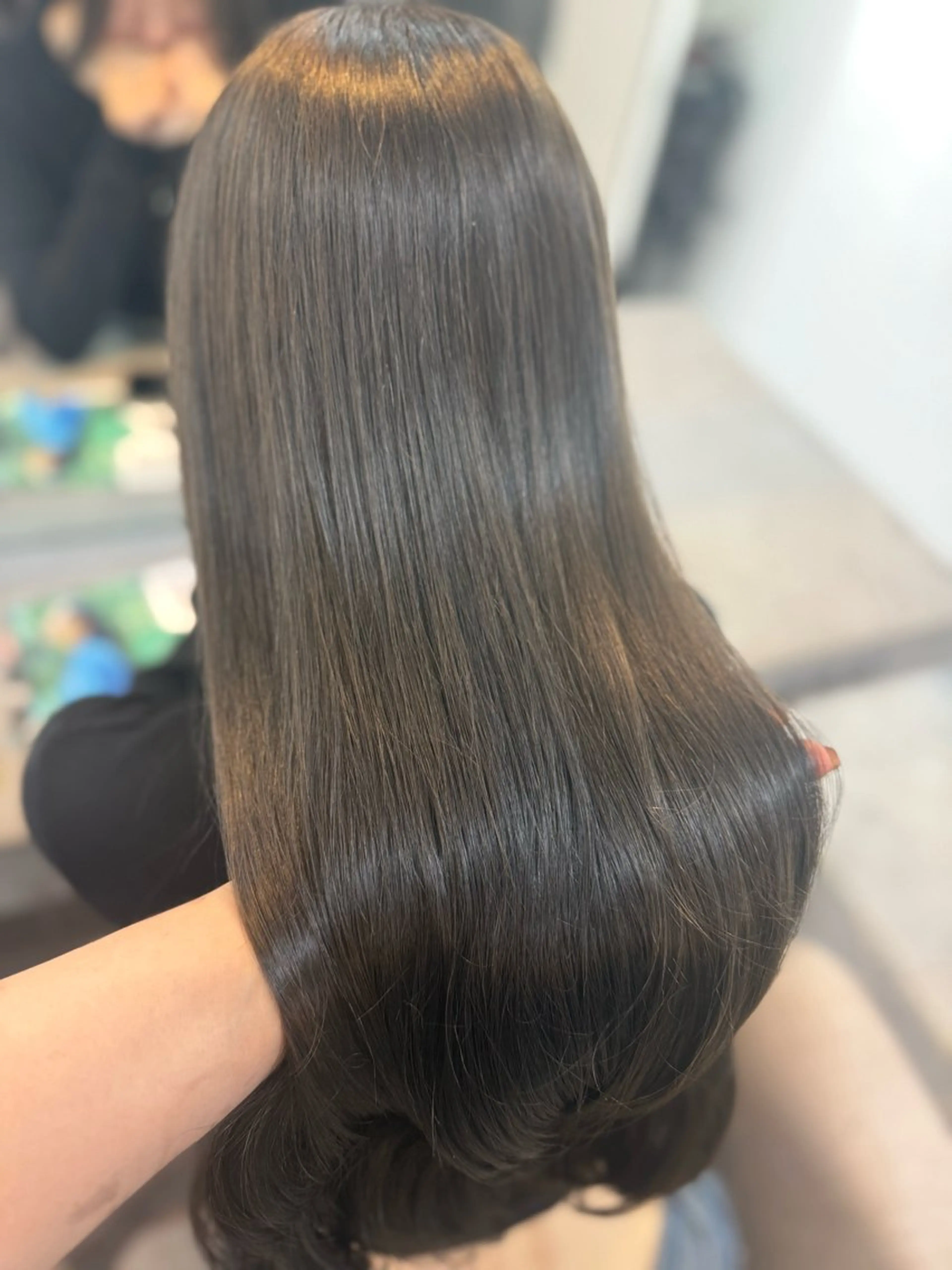 ロング ラベンダーベージュ 学生 韓国風ヘア ヘアカラー 🦋ami/浦和 ブリーチ/韓国🦋のヘアスタイル