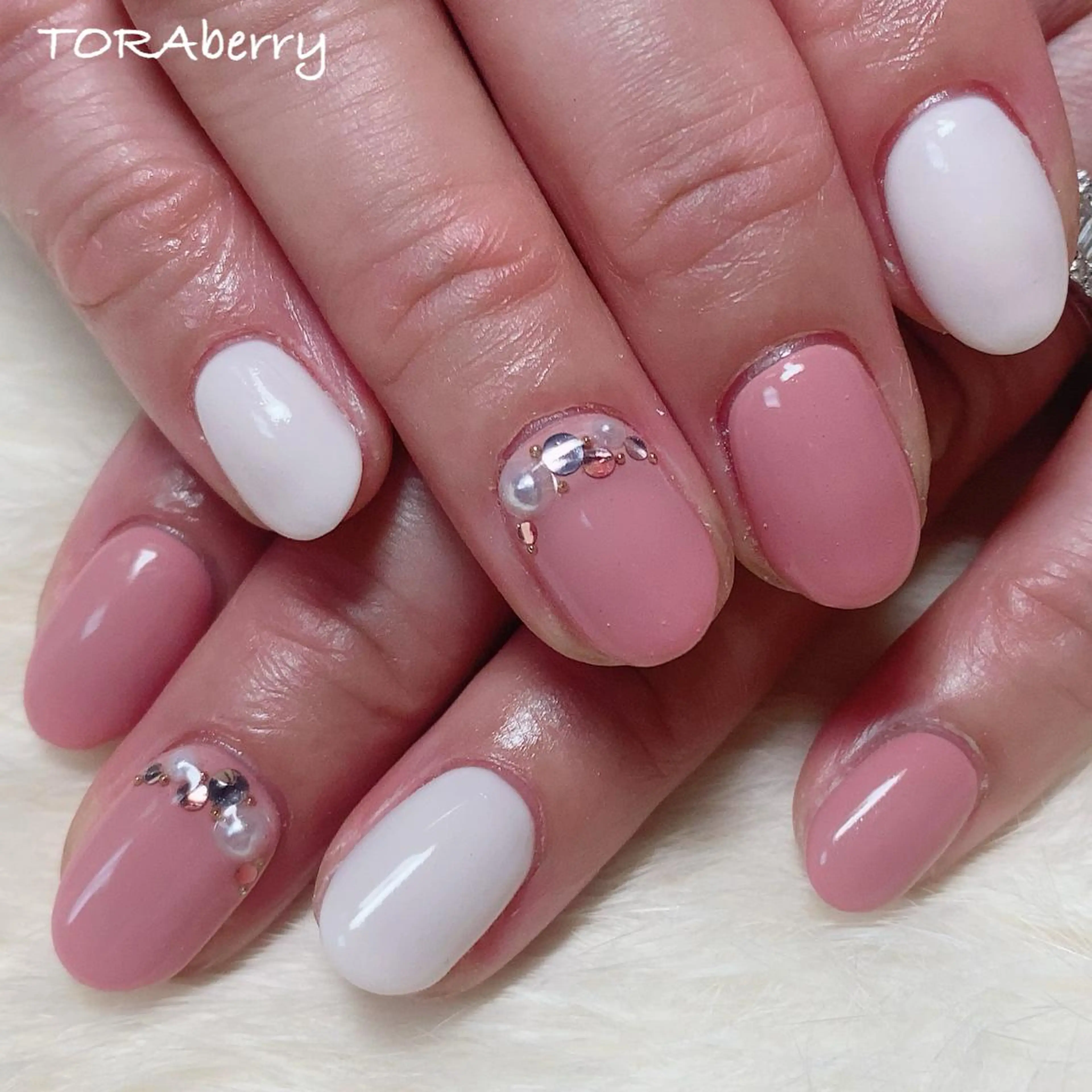 ネイル ハンドネイル ネイリスト なつみのネイルデザイン