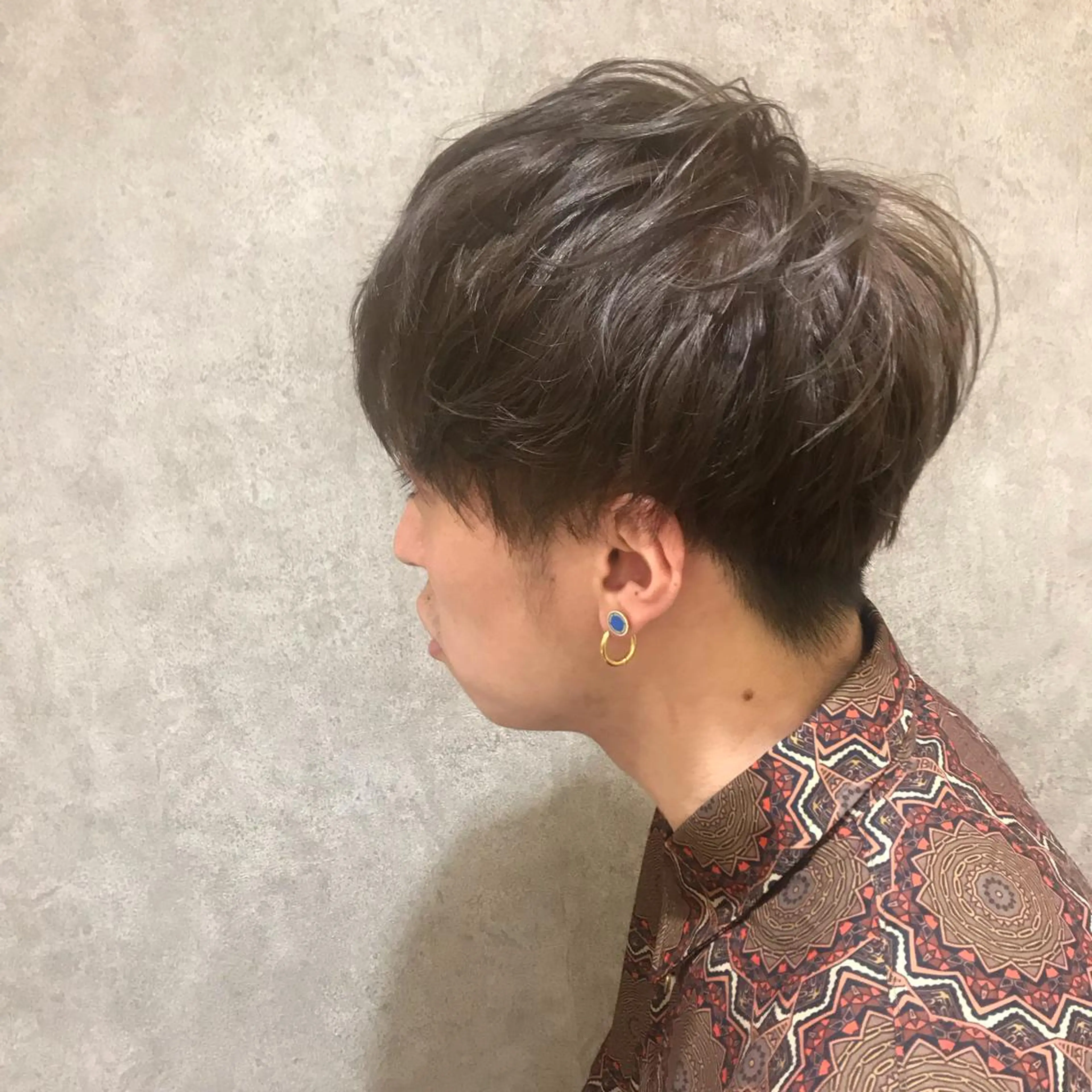 ショート カラー メンズ メンズハイトーン マッシュ グレージュ ハイトーンカラー ショートヘア ショート／透明感 カラー加治竜汰💡のヘアスタイル