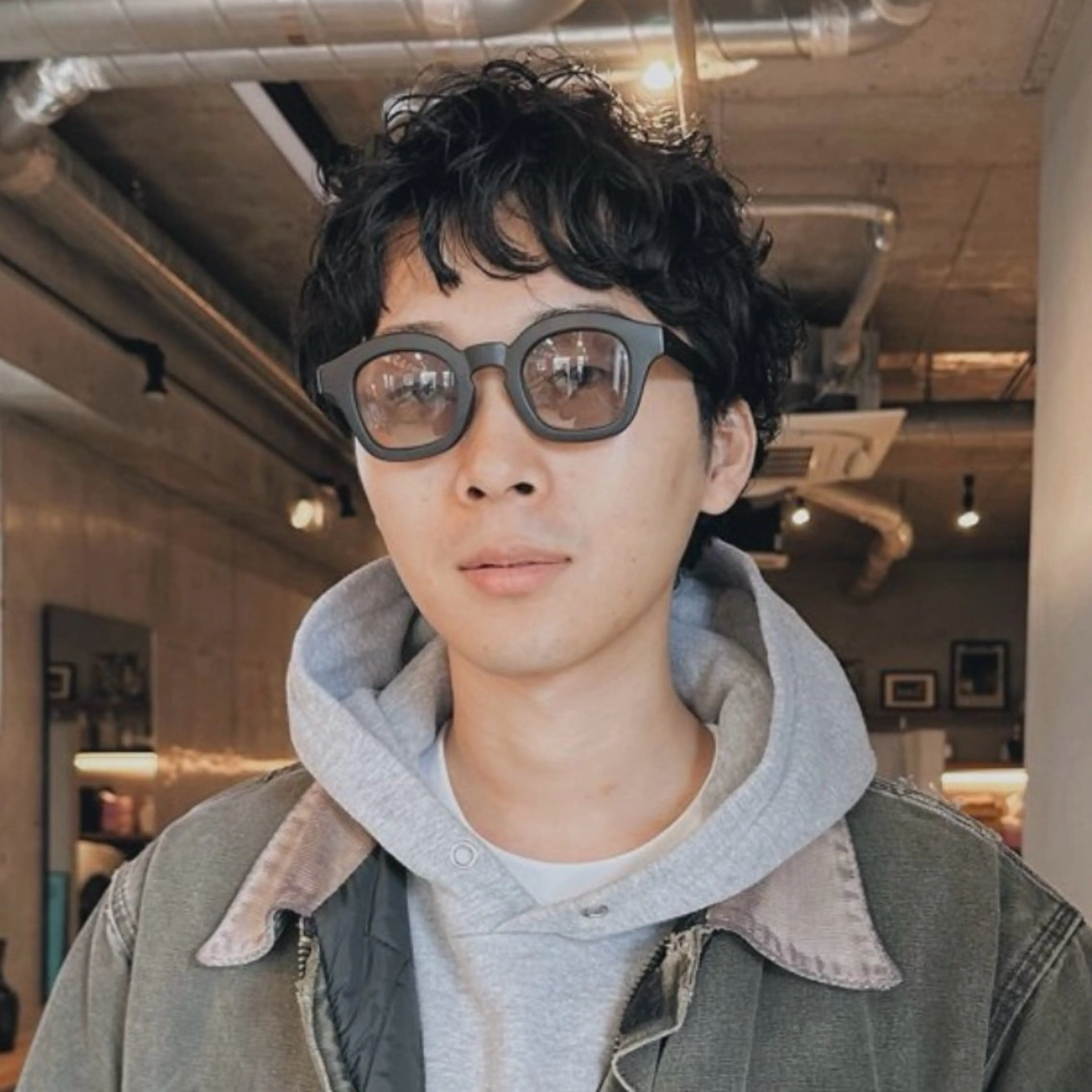 ショート パーマ メンズ 前野 日奈のヘアスタイル