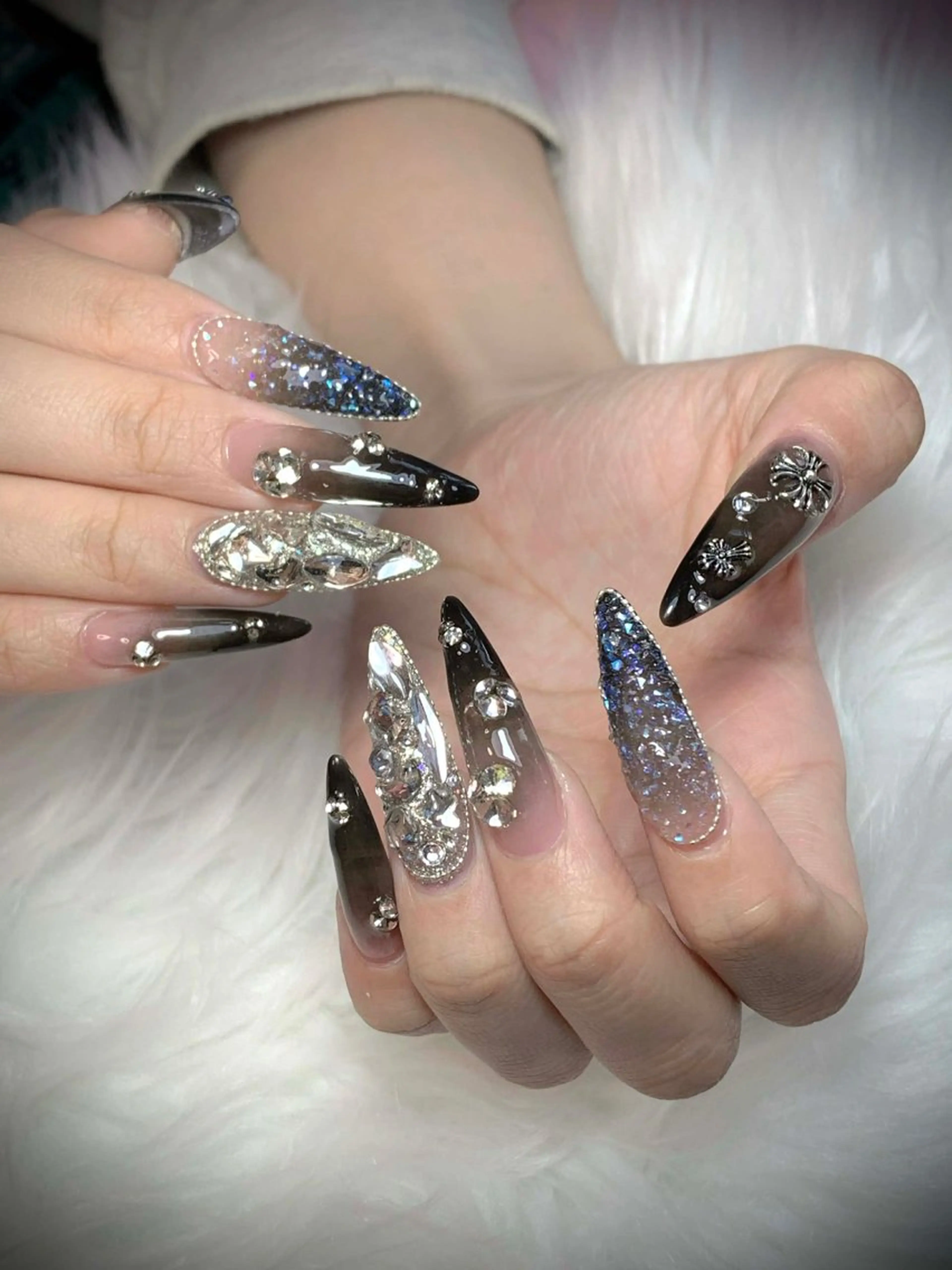 ネイル Rin.nailsネイルサロン所属・Rin.nails ネイルサロンのネイルデザイン