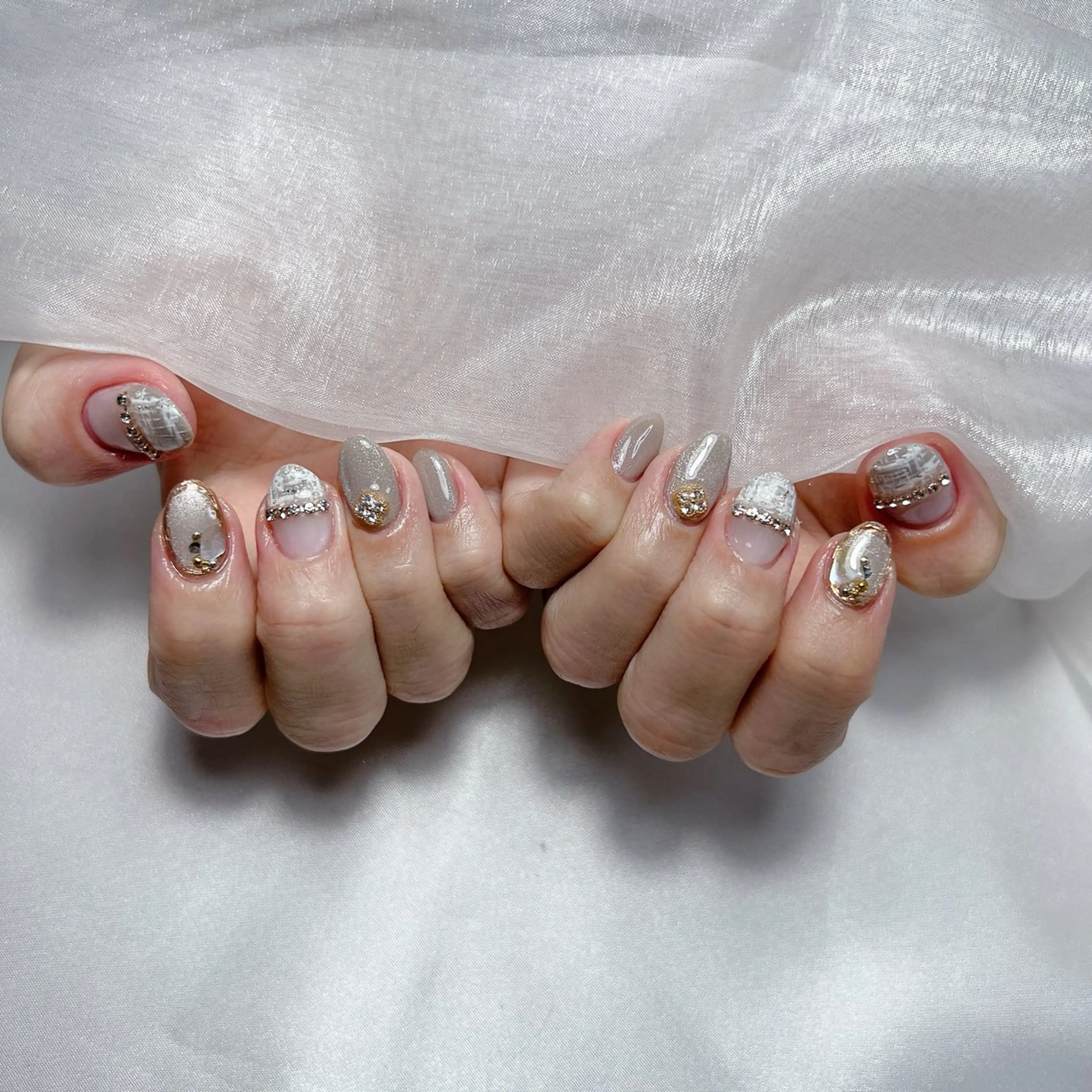 ネイル ジェルネイル 韓国ネイル ラメ(グリッター) マグネットネイル ミラーネイル ハンドネイル nail salon Rewardのネイルデザイン