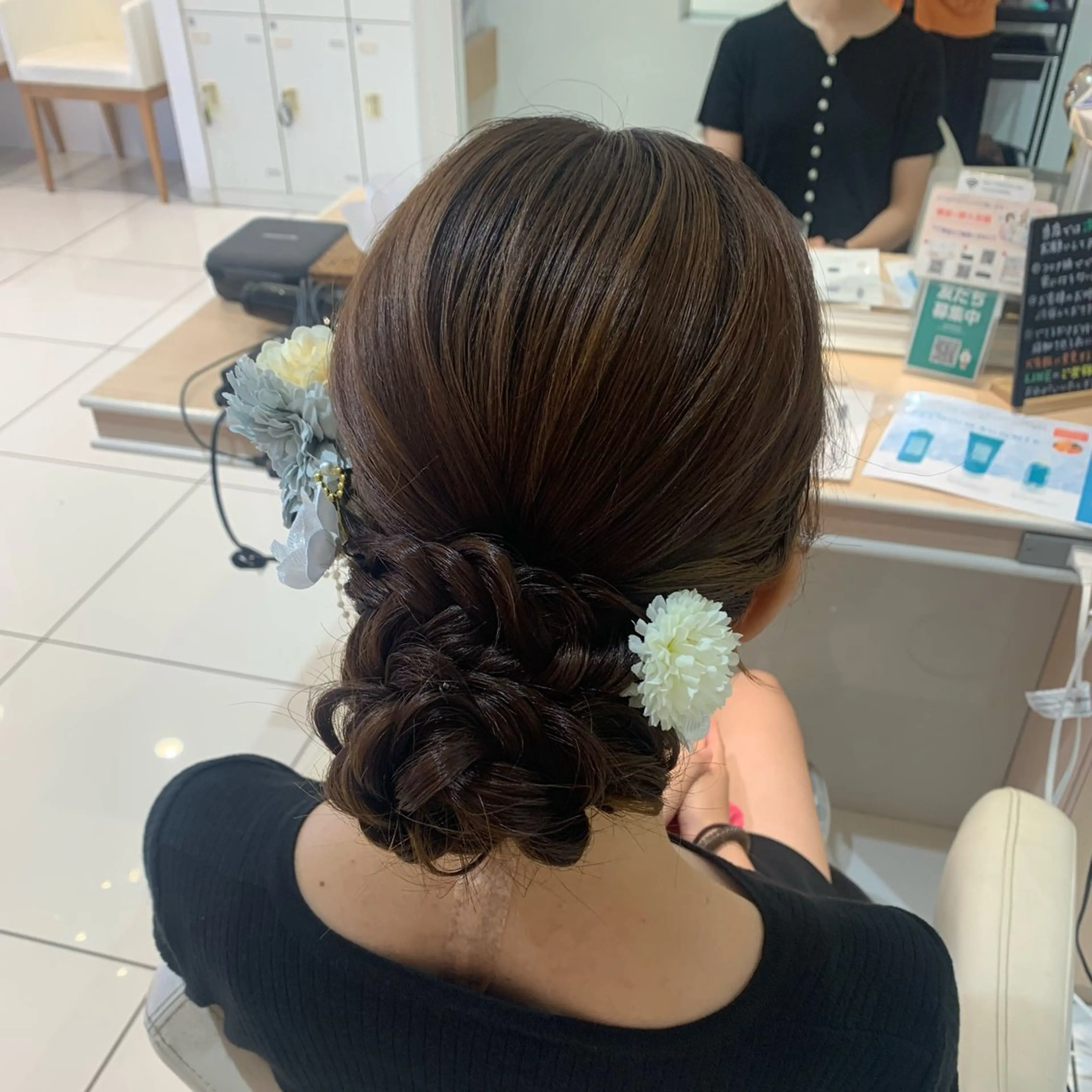 ロング ヘアアレンジ ヘアセット 宮永 璃沙のヘアスタイル