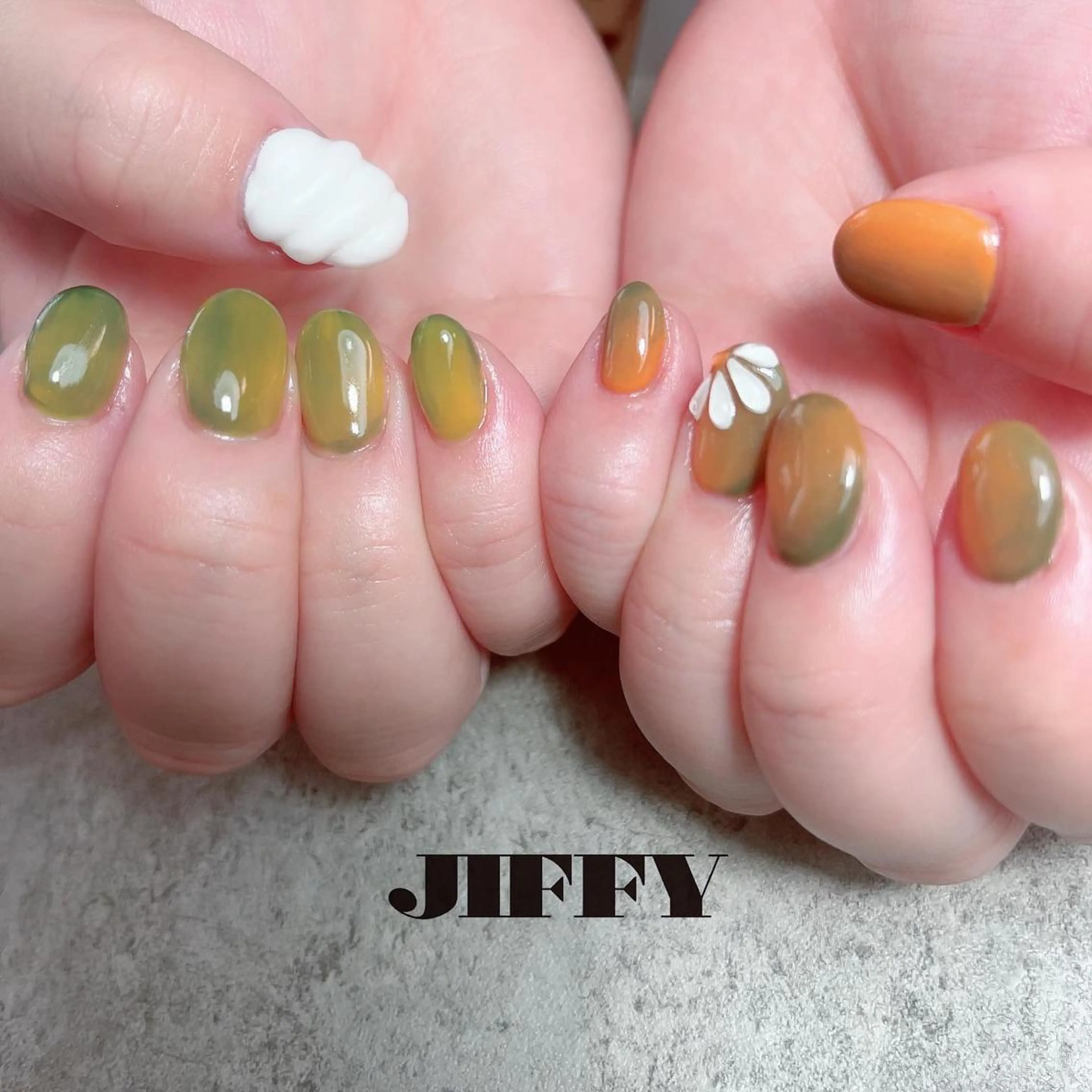 ネイル ニュアンスネイル JIFFY nailstudioのネイルデザイン