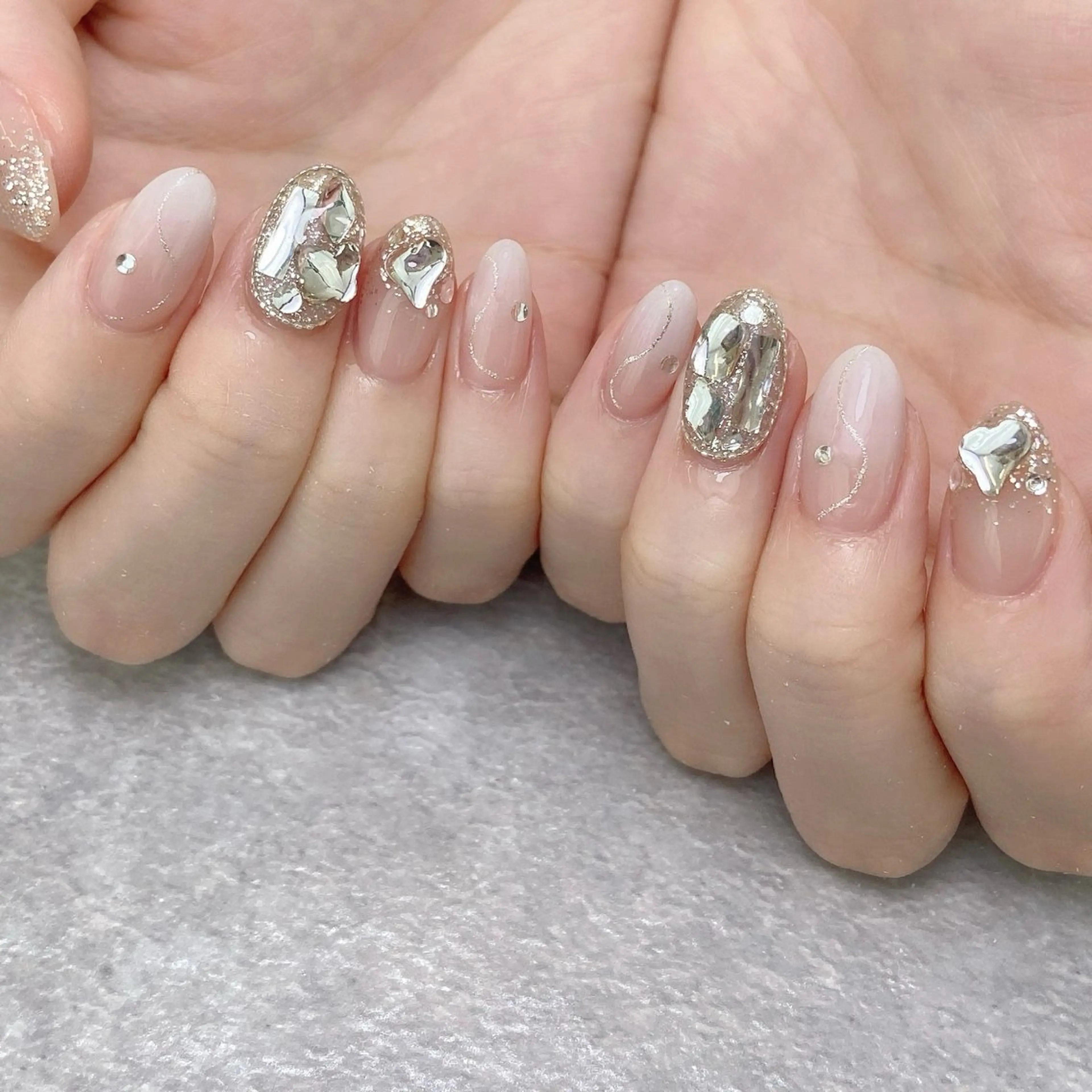 ネイル ハンドネイル Ayane 🫧のネイルデザイン