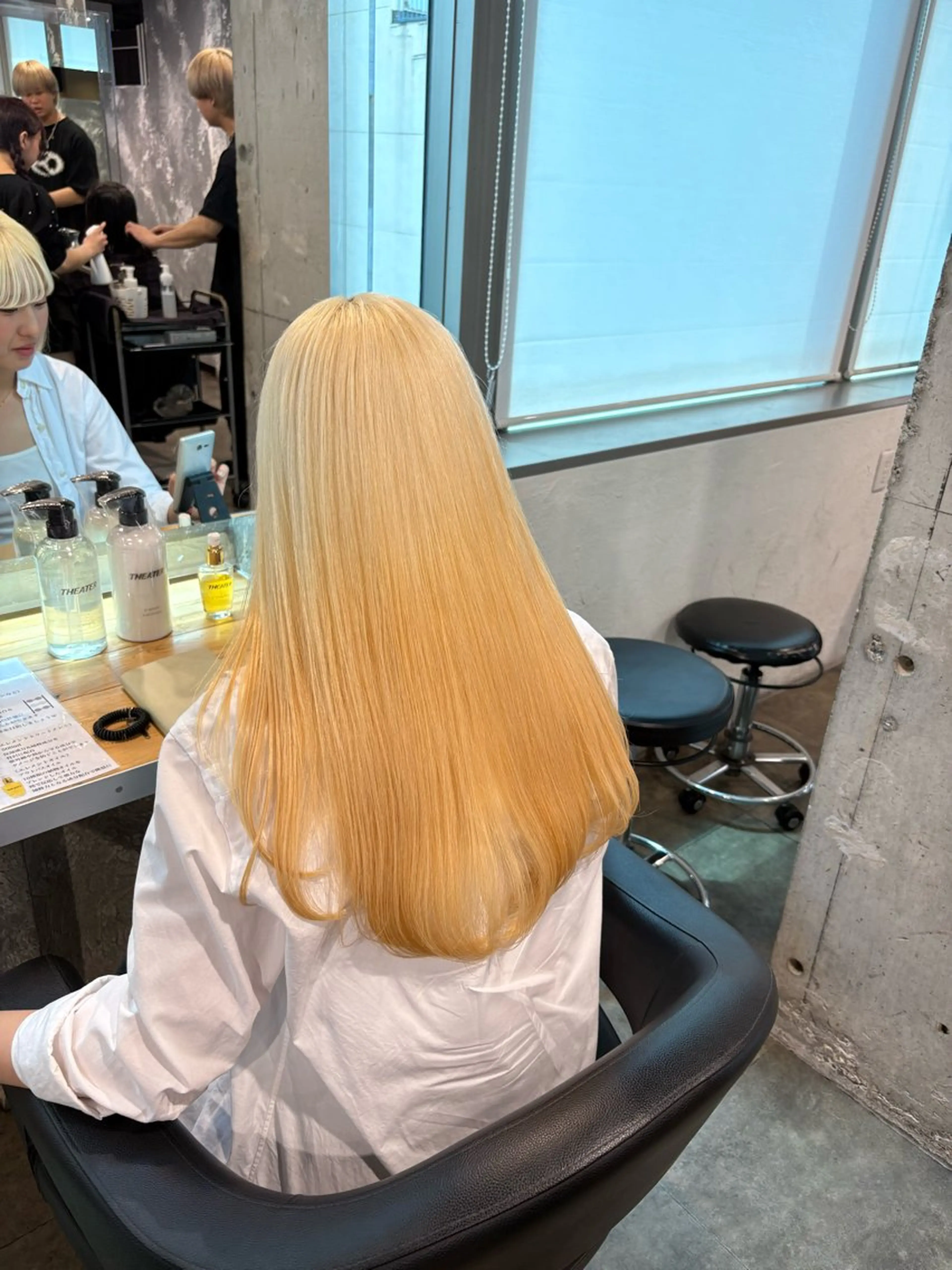 ロング カラー ヘアカラー トリートメント ハイトーン 横浜💞ミオのヘアスタイル