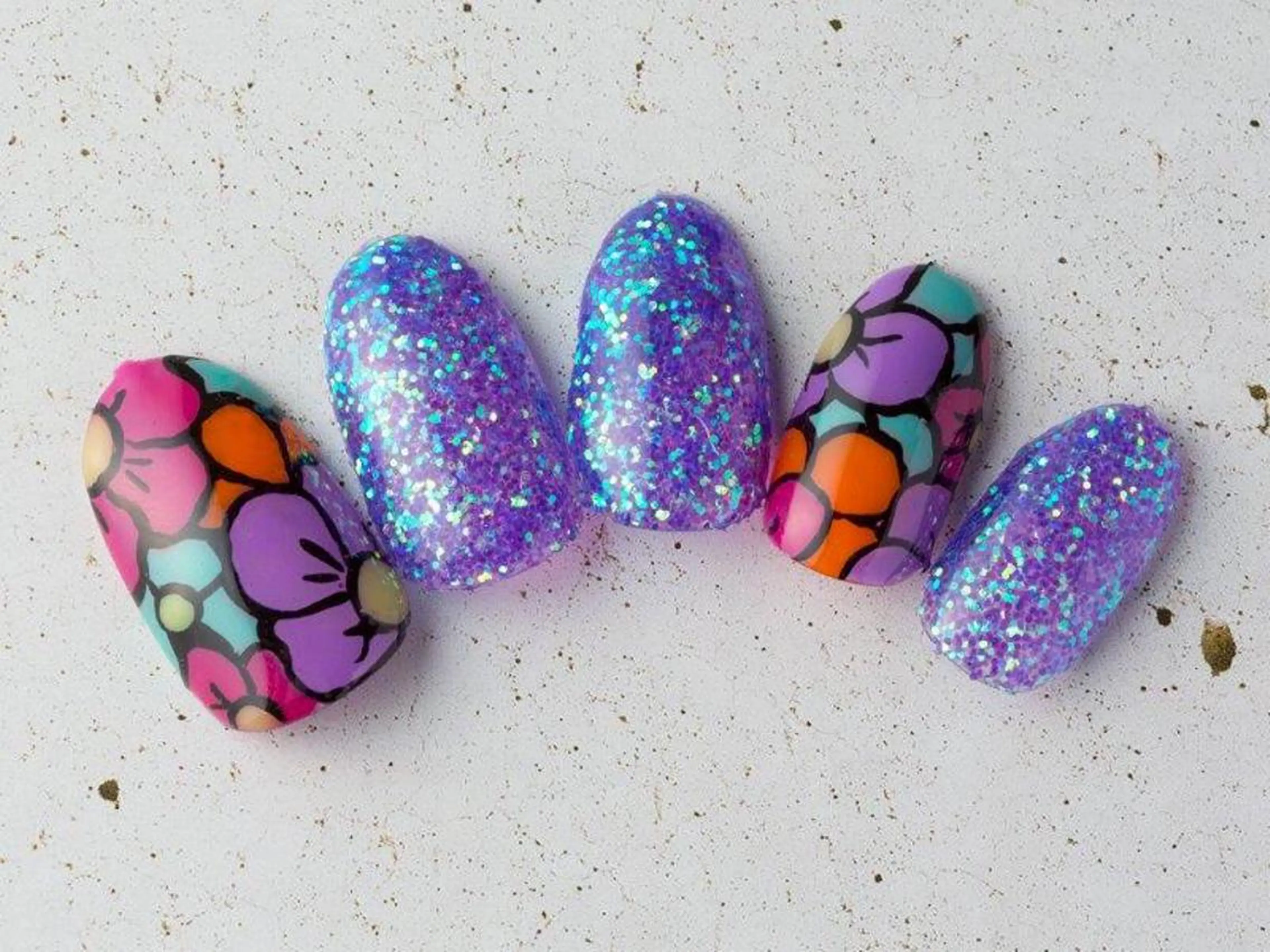 ネイル amour 平塚所属・amour 平塚店のネイルデザイン