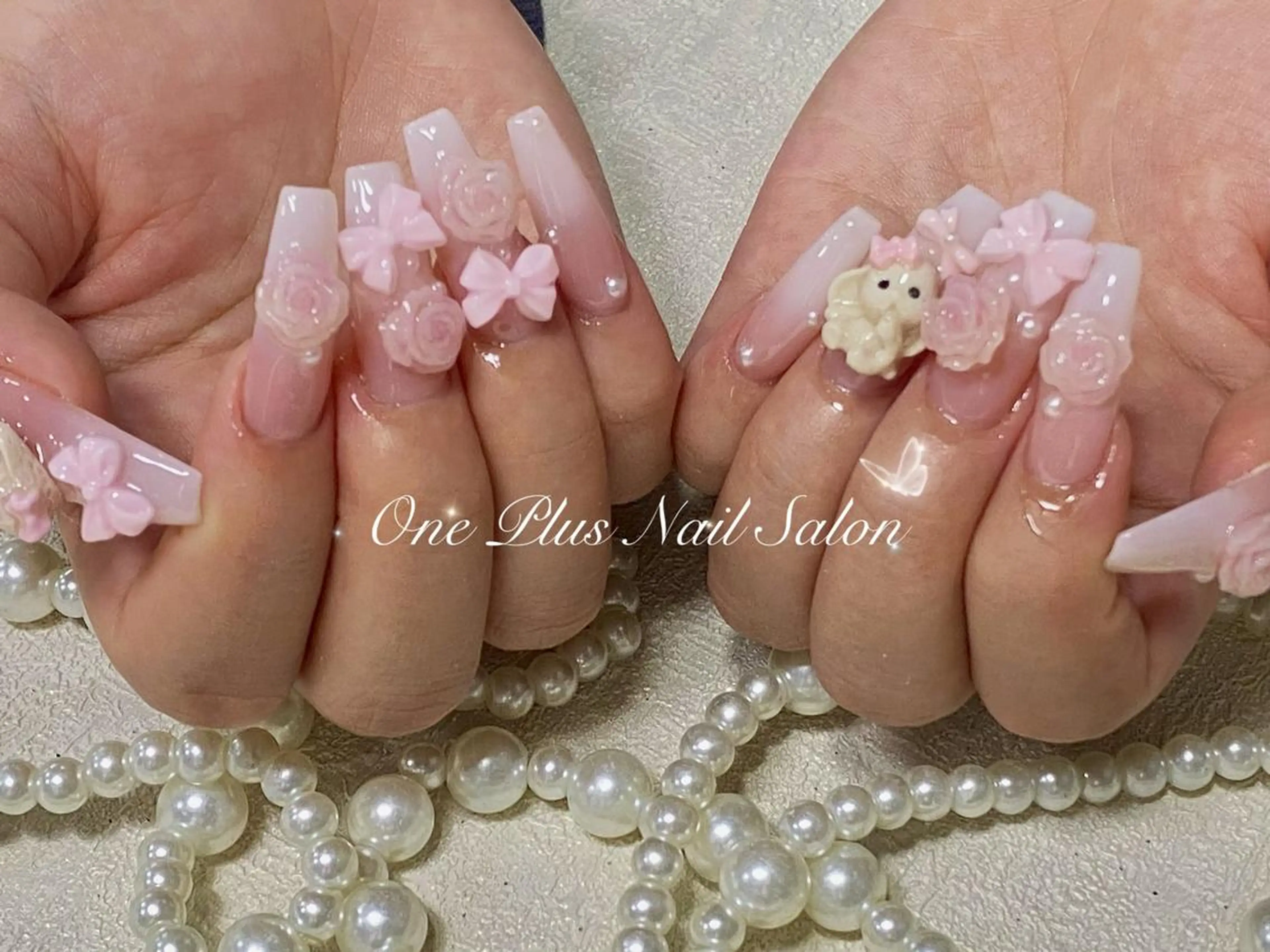 ネイル 持ち込み ピンク 夏ネイル One Plus Nail Salonのネイルデザイン