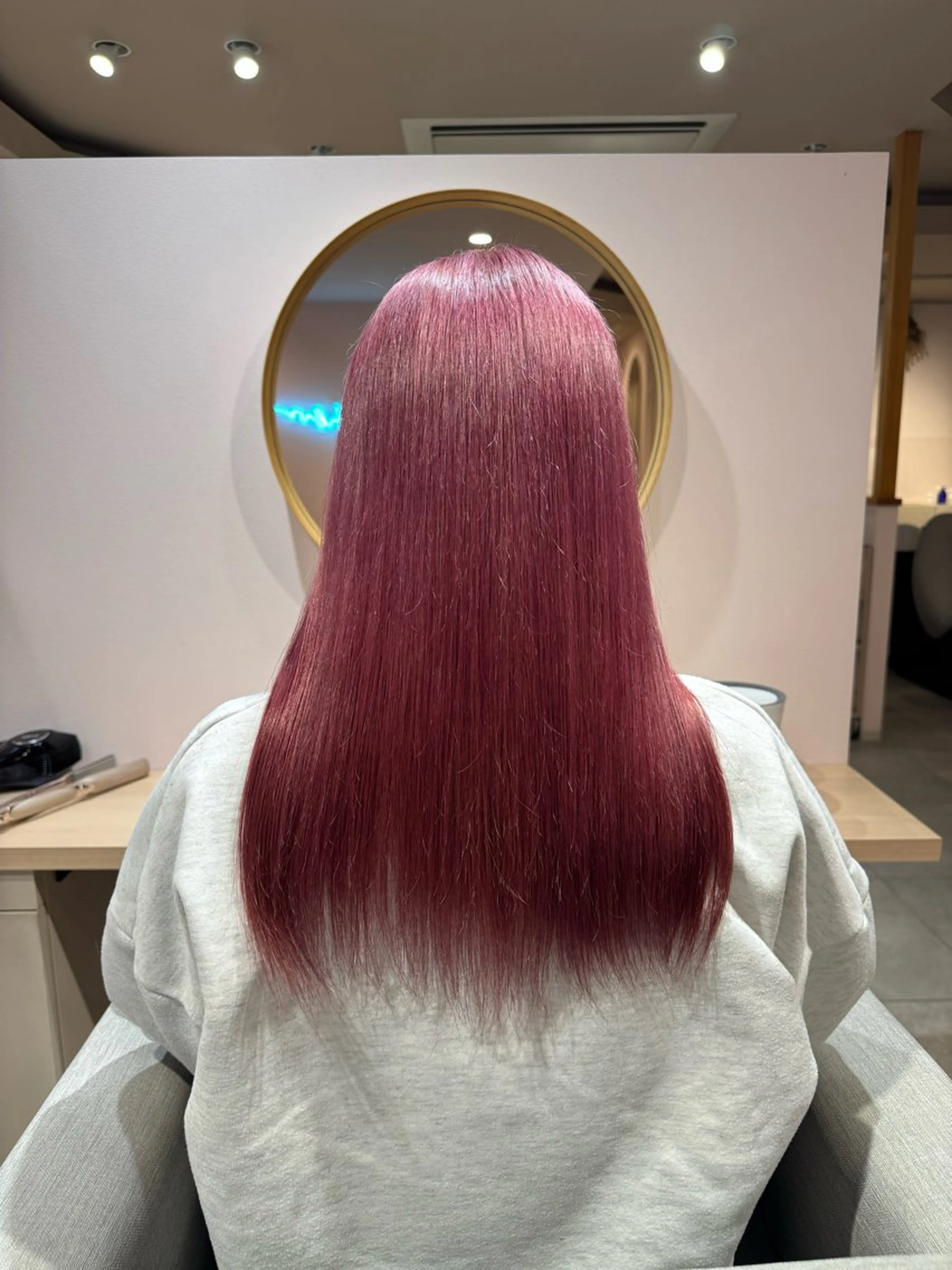 カラー ヘアカラー AYATO 'のヘアスタイル