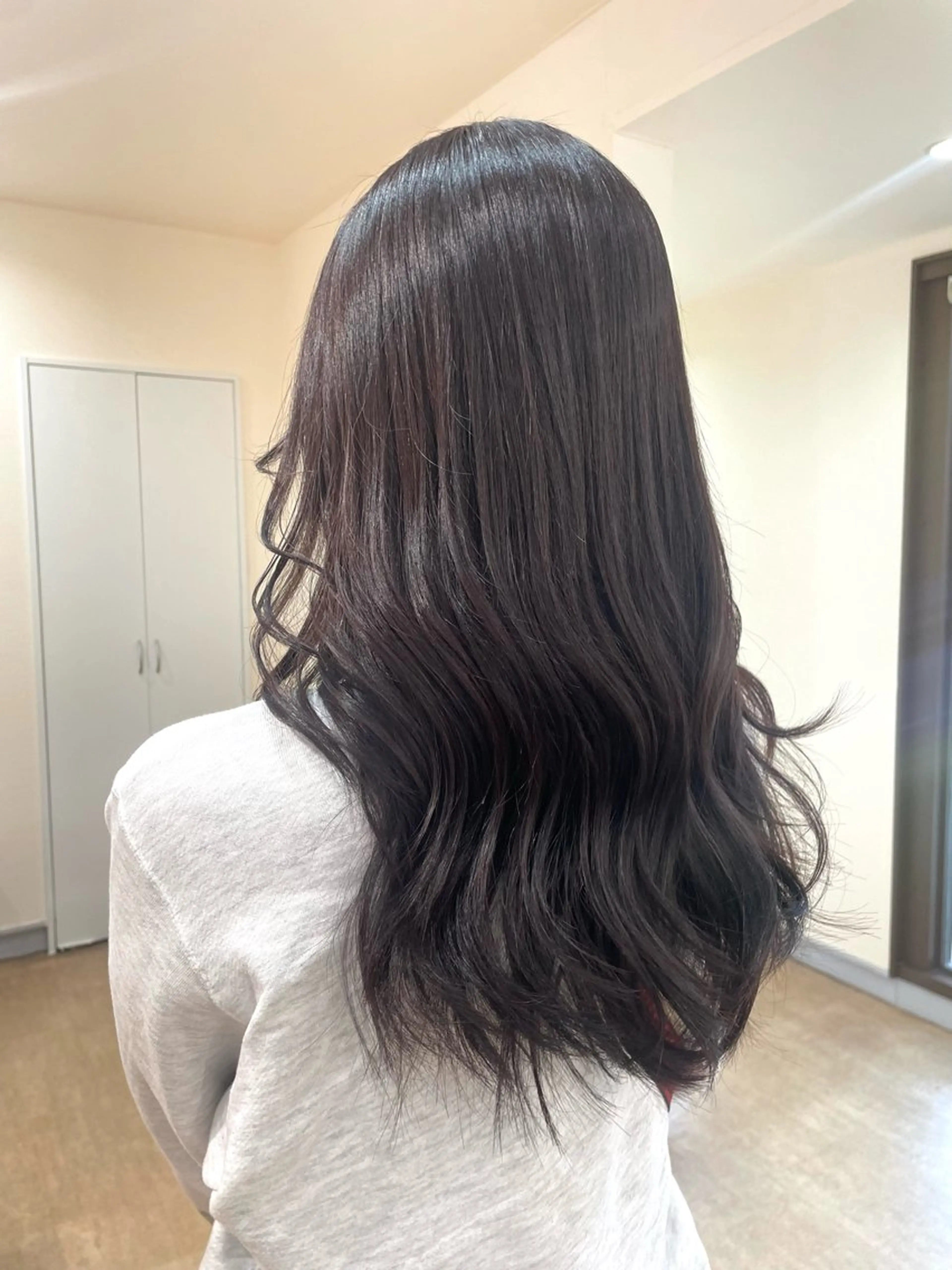 カラー ヘアカラー 金森 実海のヘアスタイル