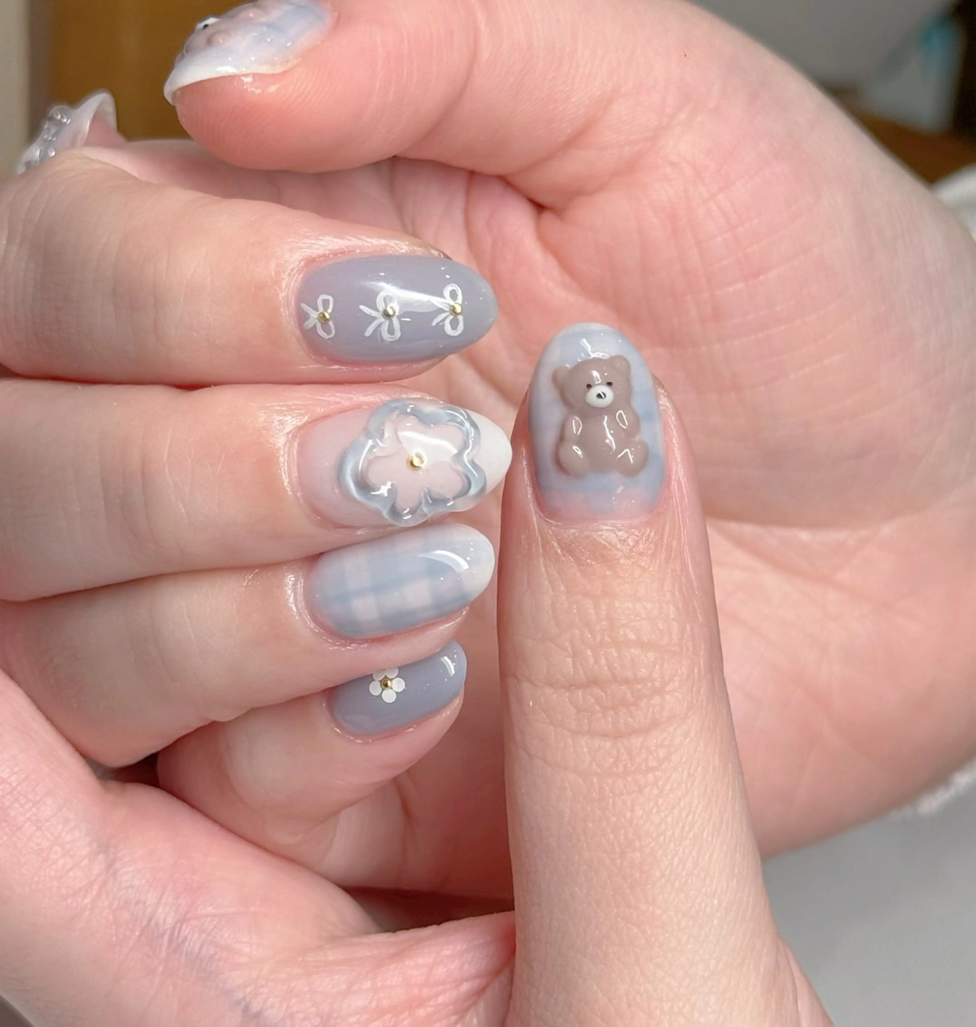 ネイル フラワーネイル ハート レース ロングネイル 春ネイル ハンドネイル MILO 168 池袋のネイルデザイン