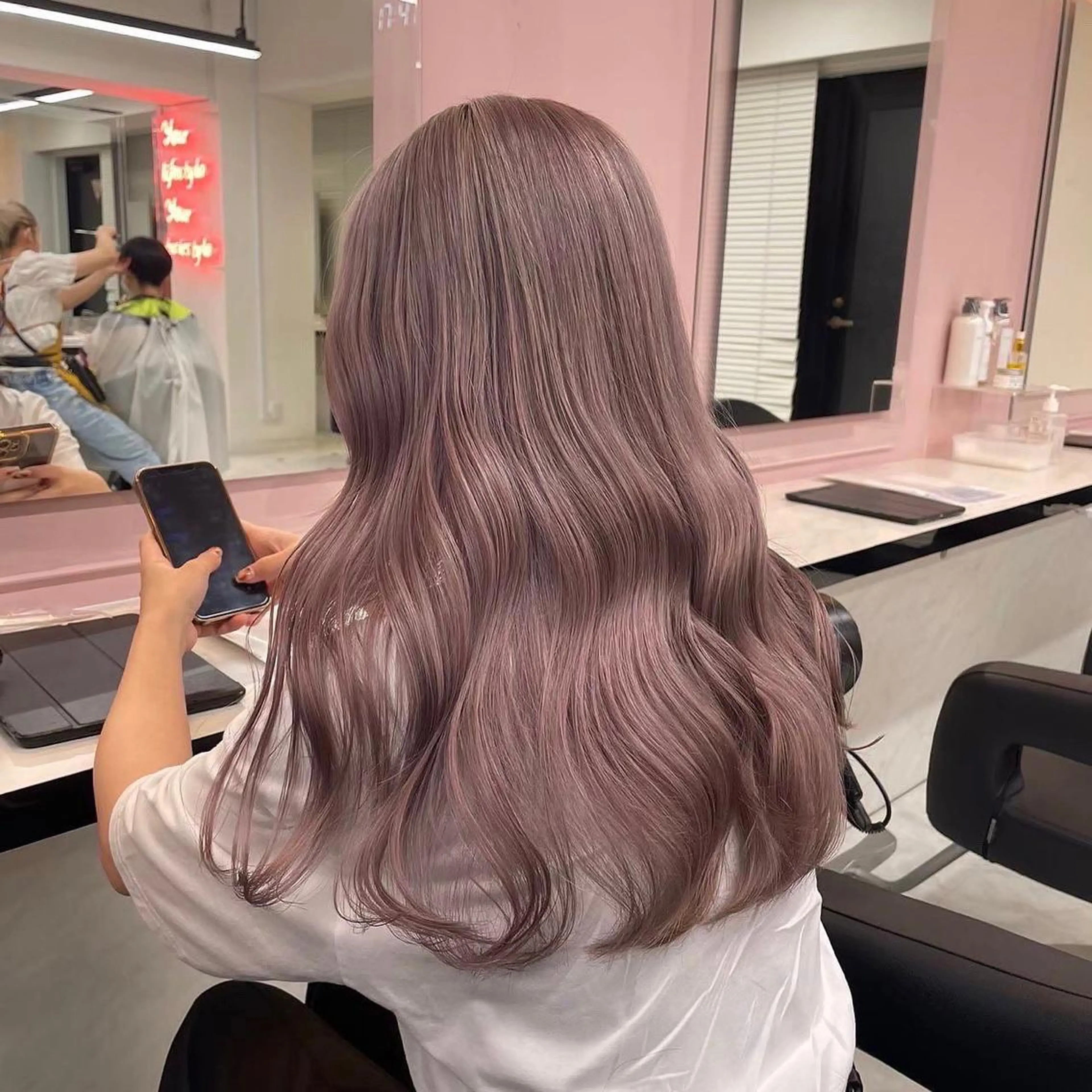 カラー ヘアセット ♥️韓国/ガーリー 暖色misa♥️のヘアスタイル
