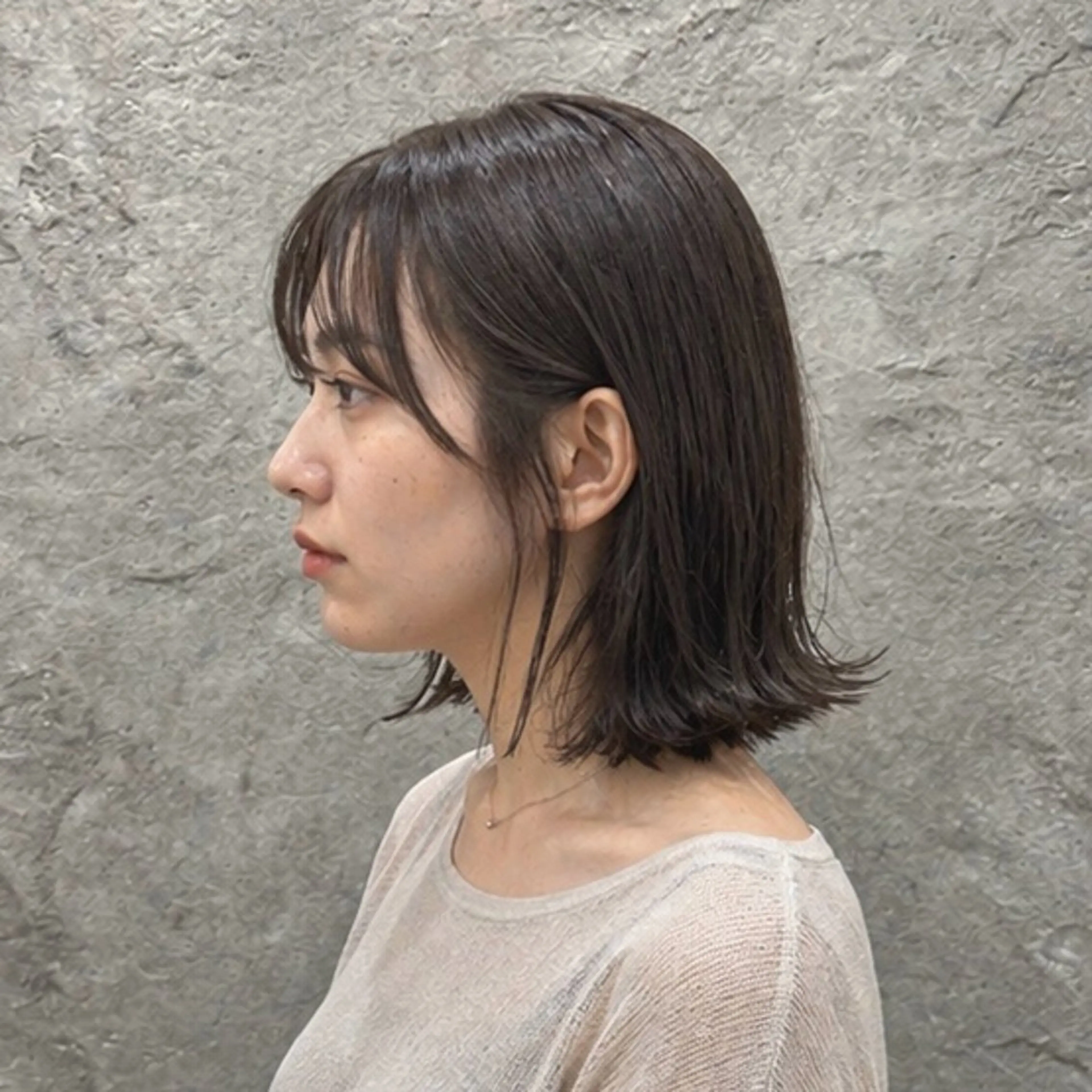 ショート 小島 咲音/艶カラー /レイヤー/縮毛矯正のヘアスタイル