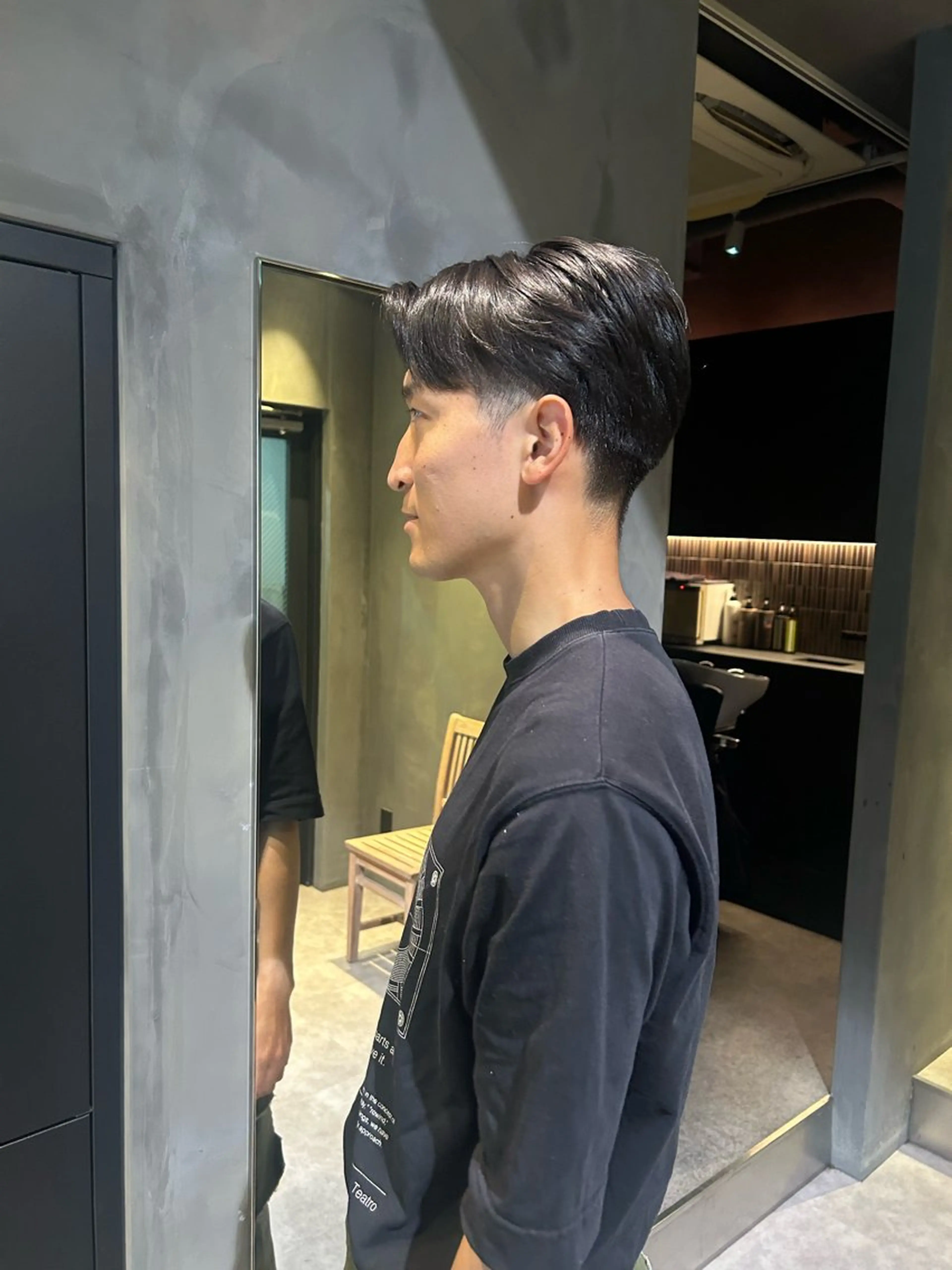 メンズ 刈り上げ 山本 夏樹のヘアスタイル