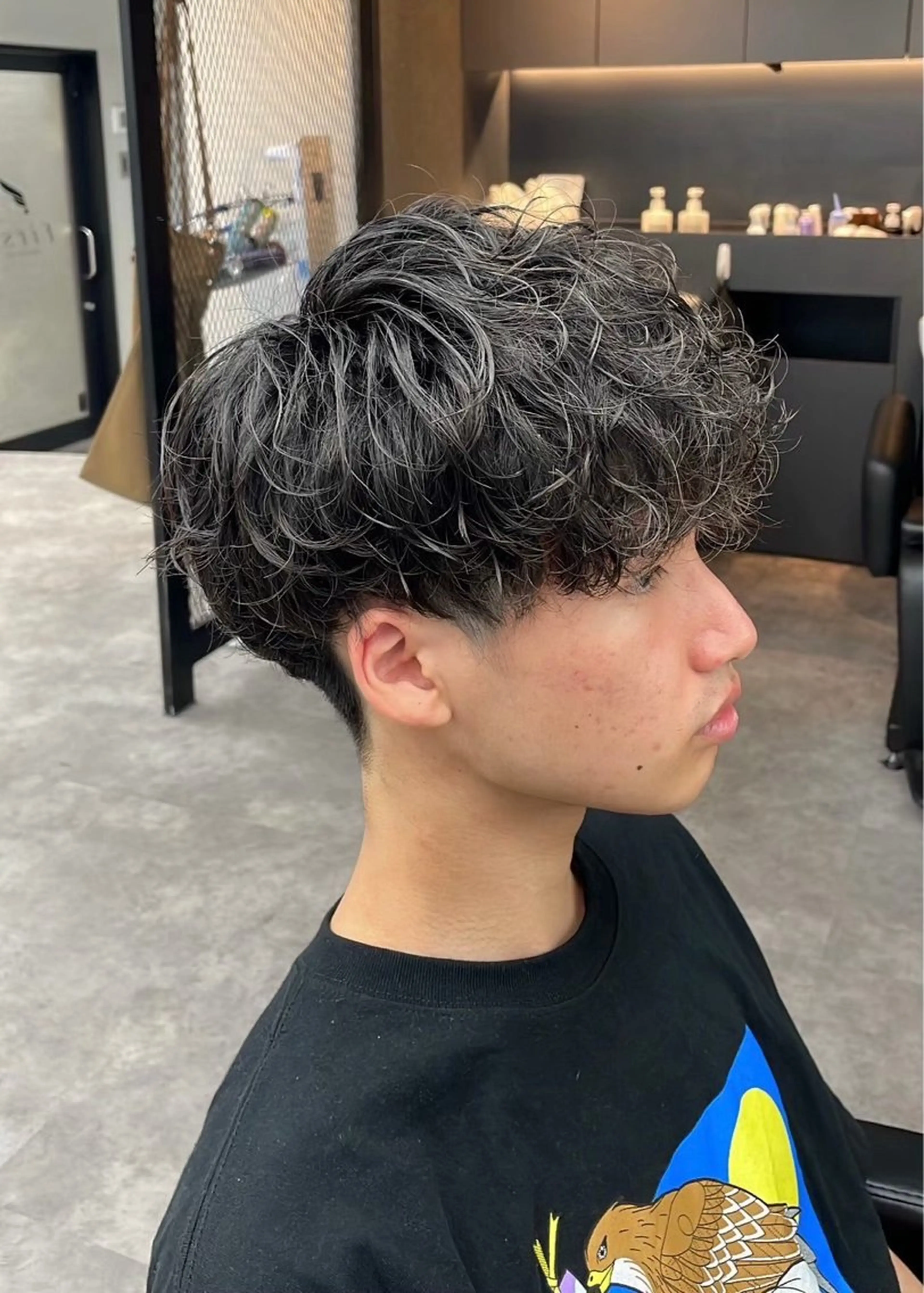 パーマ メンズ メンズパーマ スパイラルパーマ カット パーマ メンズパーマ北千住 学生人気No.1登坂のヘアスタイル
