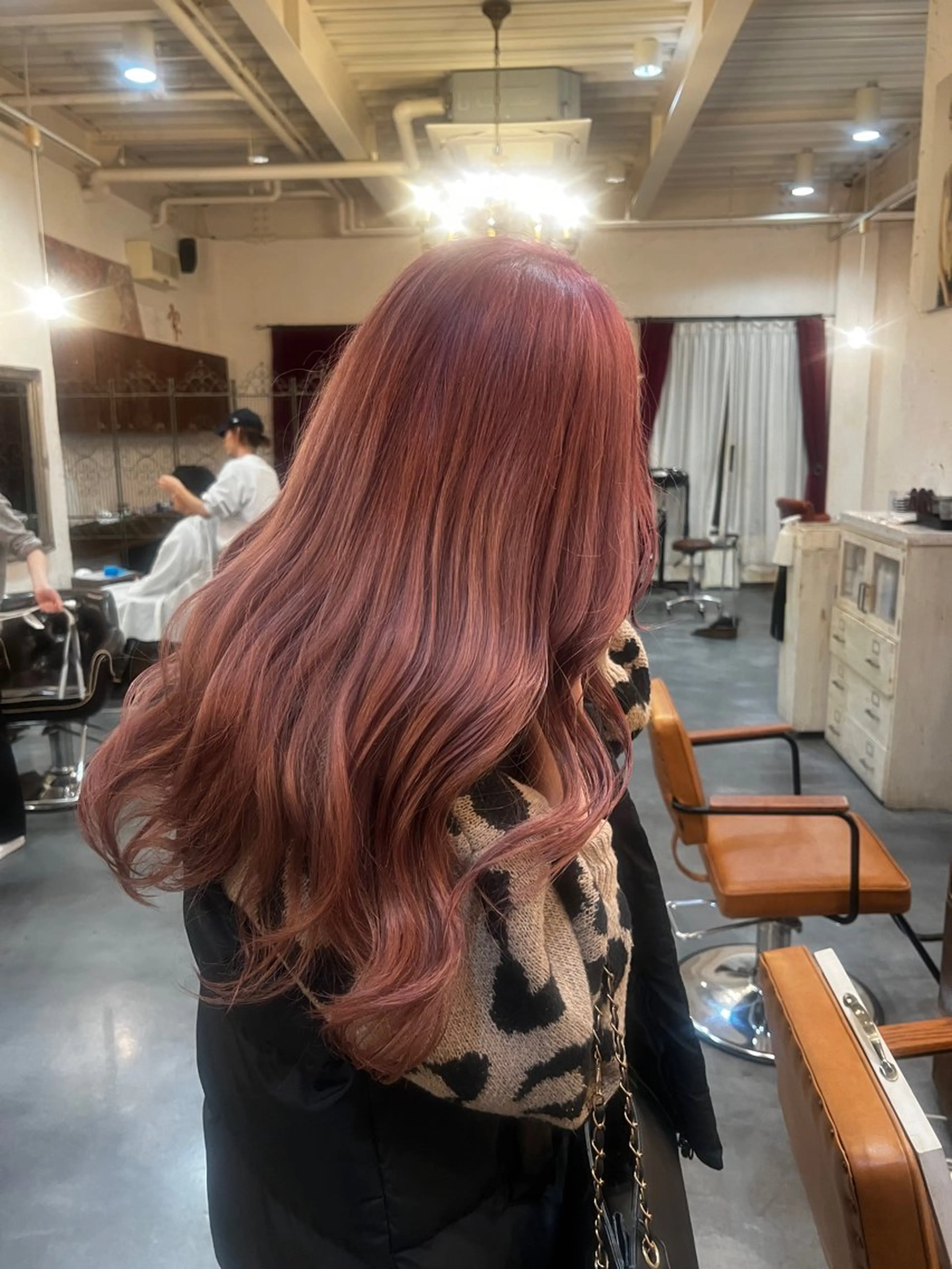 ロング カラー 冨永 萌のヘアスタイル