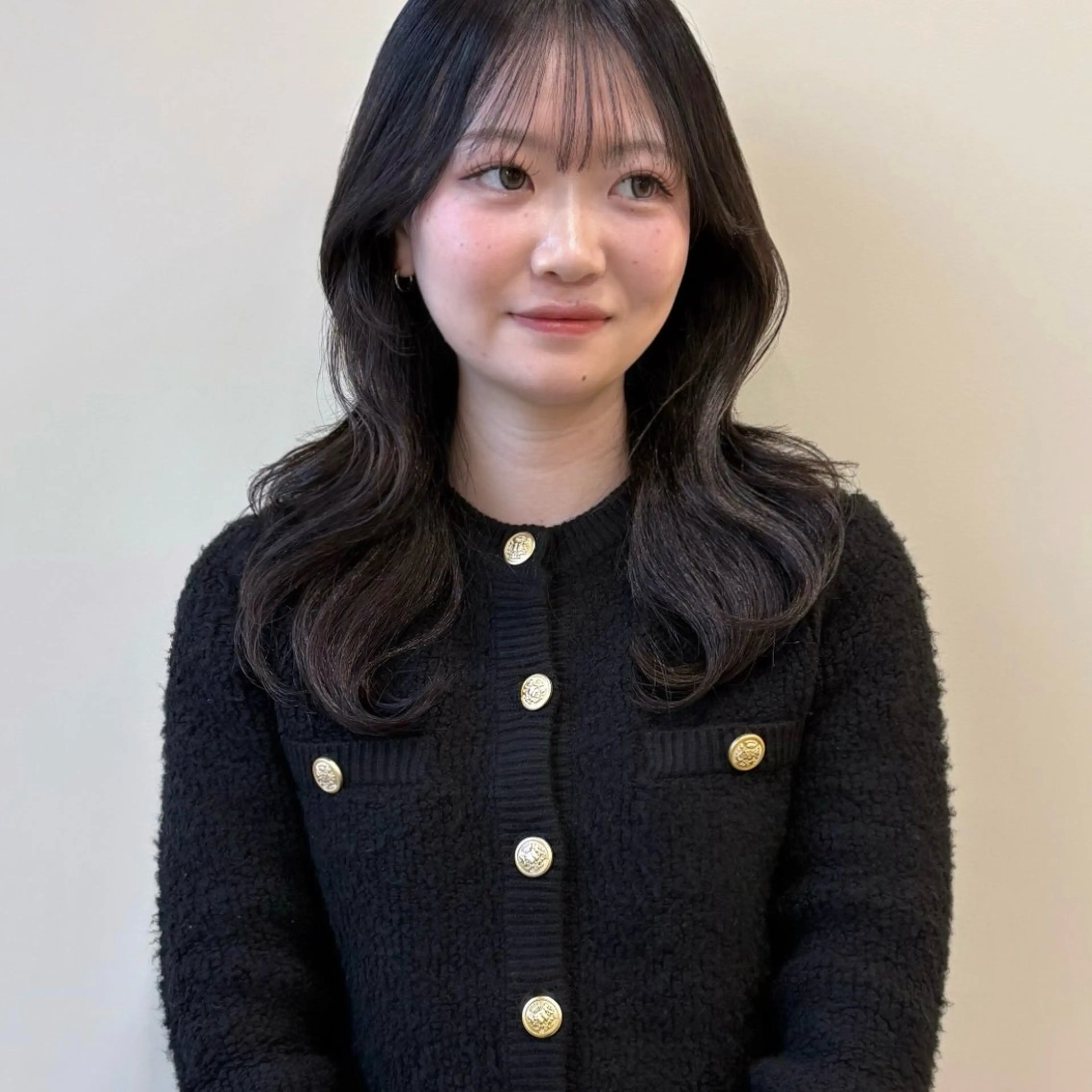 【人気メニュー🪞✨️】顔周りカット＋髪質再生バイカルテ5stepトリートメントの写真