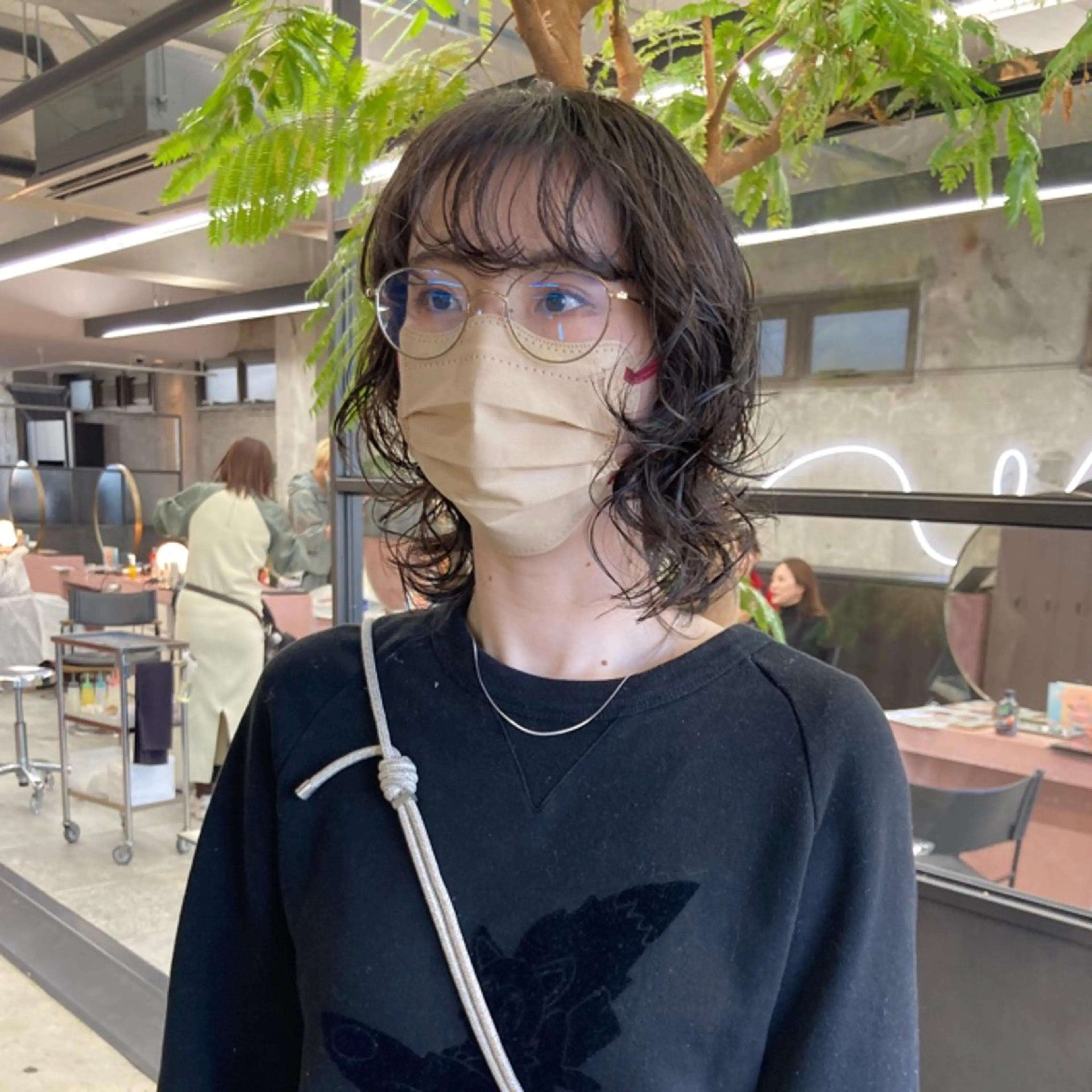 ミディアム カラー パーマ ミディアムパーマ レイヤーカット カット ヘアカラー パーマ 小木曽智美 /ボブ/ショートのヘアスタイル