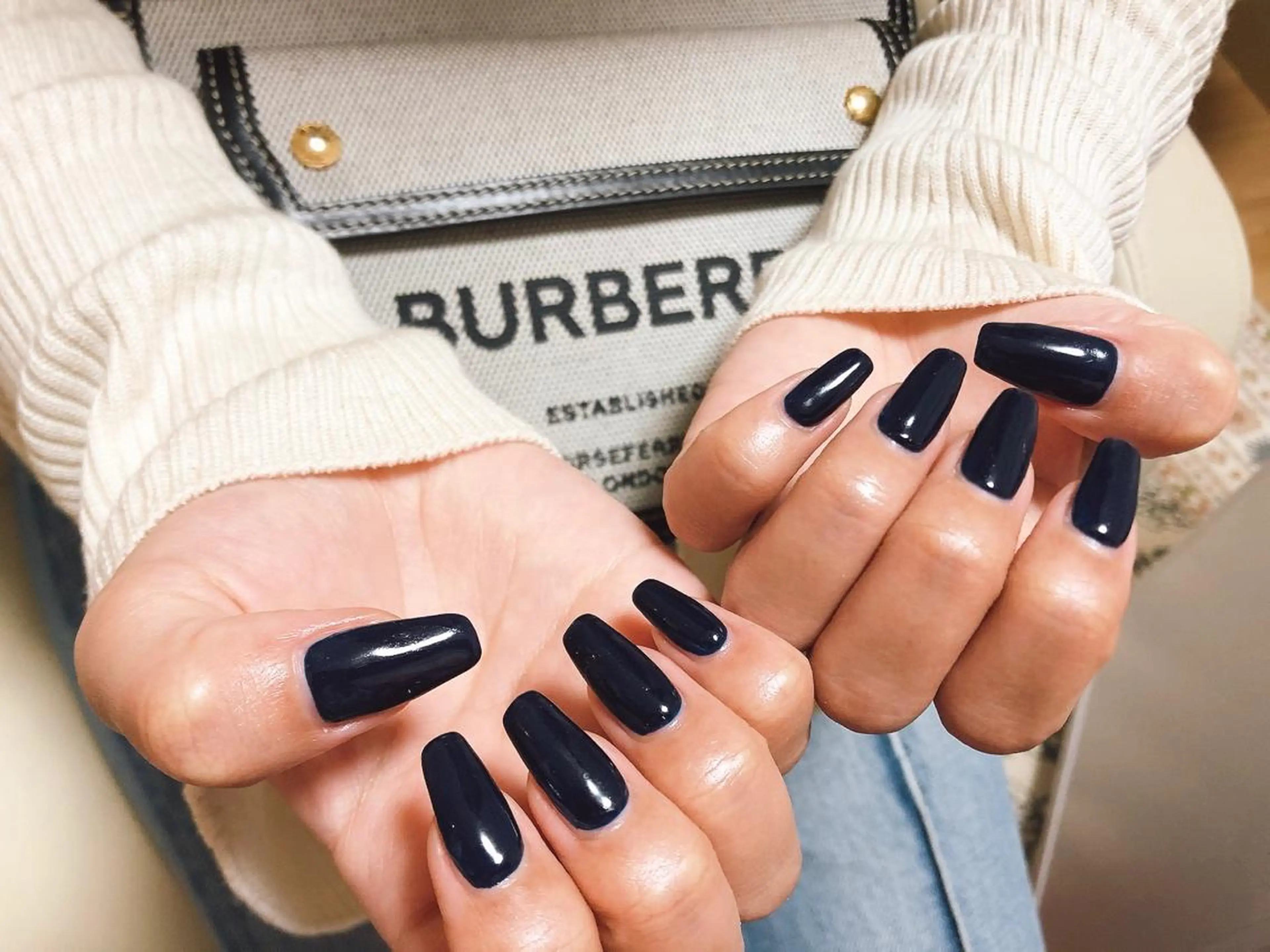 ネイル スクエアネイル ハンドネイル mogunail &blowのネイルデザイン