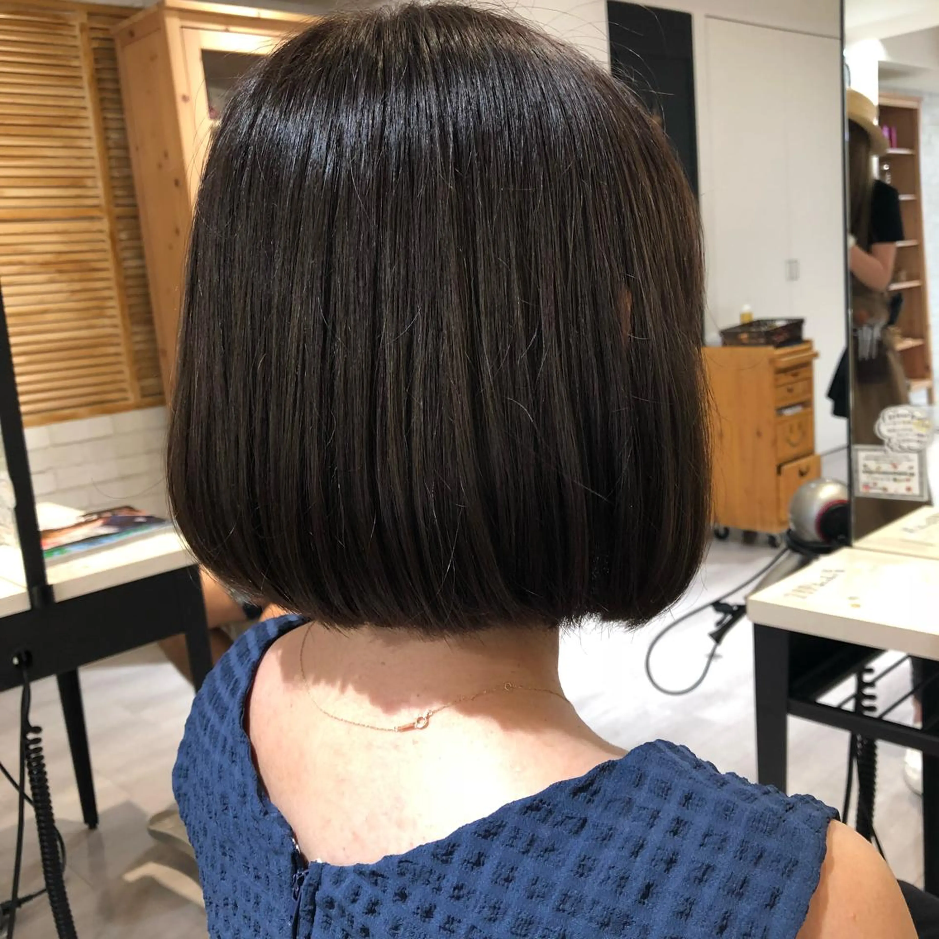 ミディアム カラー カット ヘアカラー トリートメント 金子 富士のヘアスタイル
