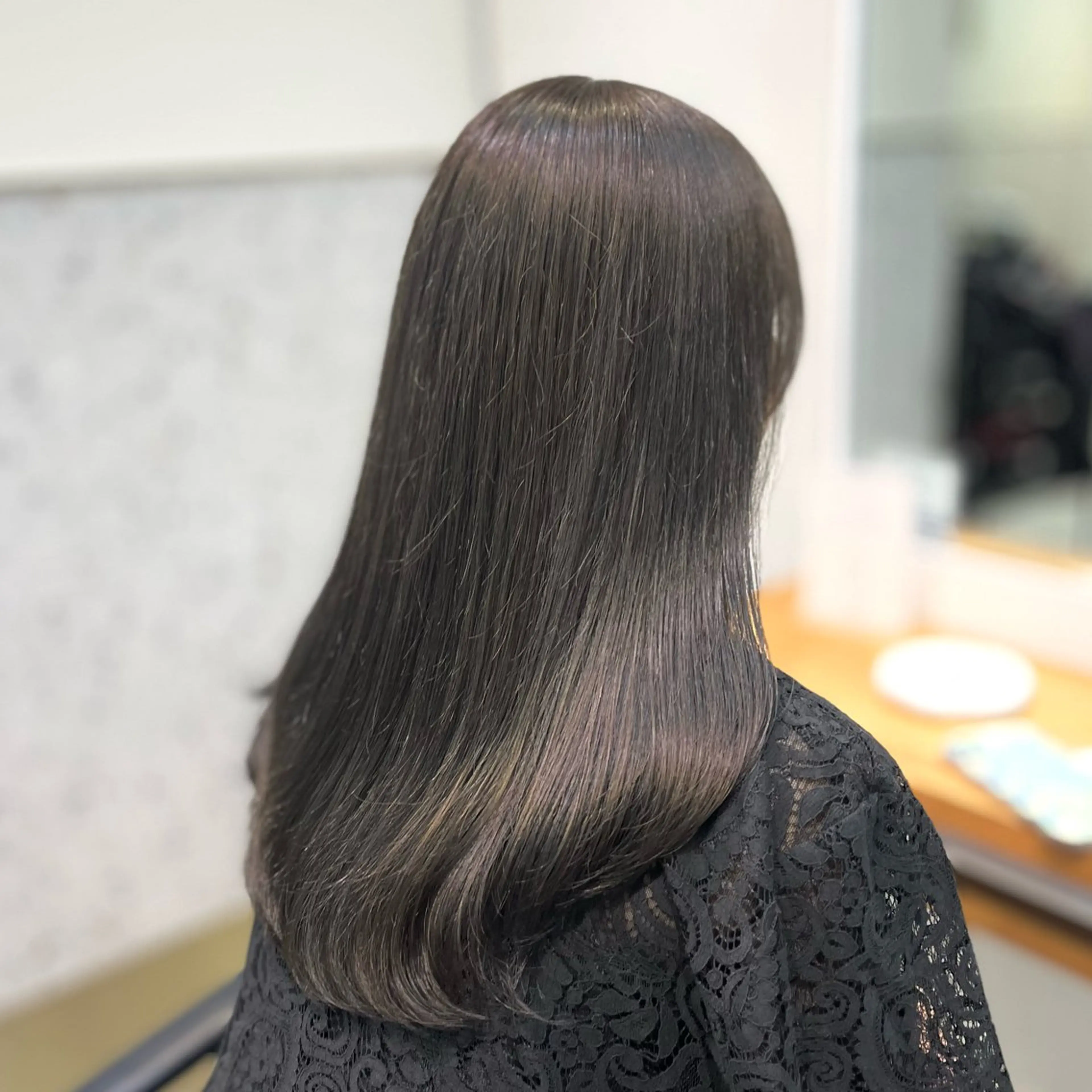 ミディアム カラー ヘアアレンジ カット ヘアカラー トリートメント ヘッドスパ ヘアセット 完全💗マンツーマン marinのヘアスタイル