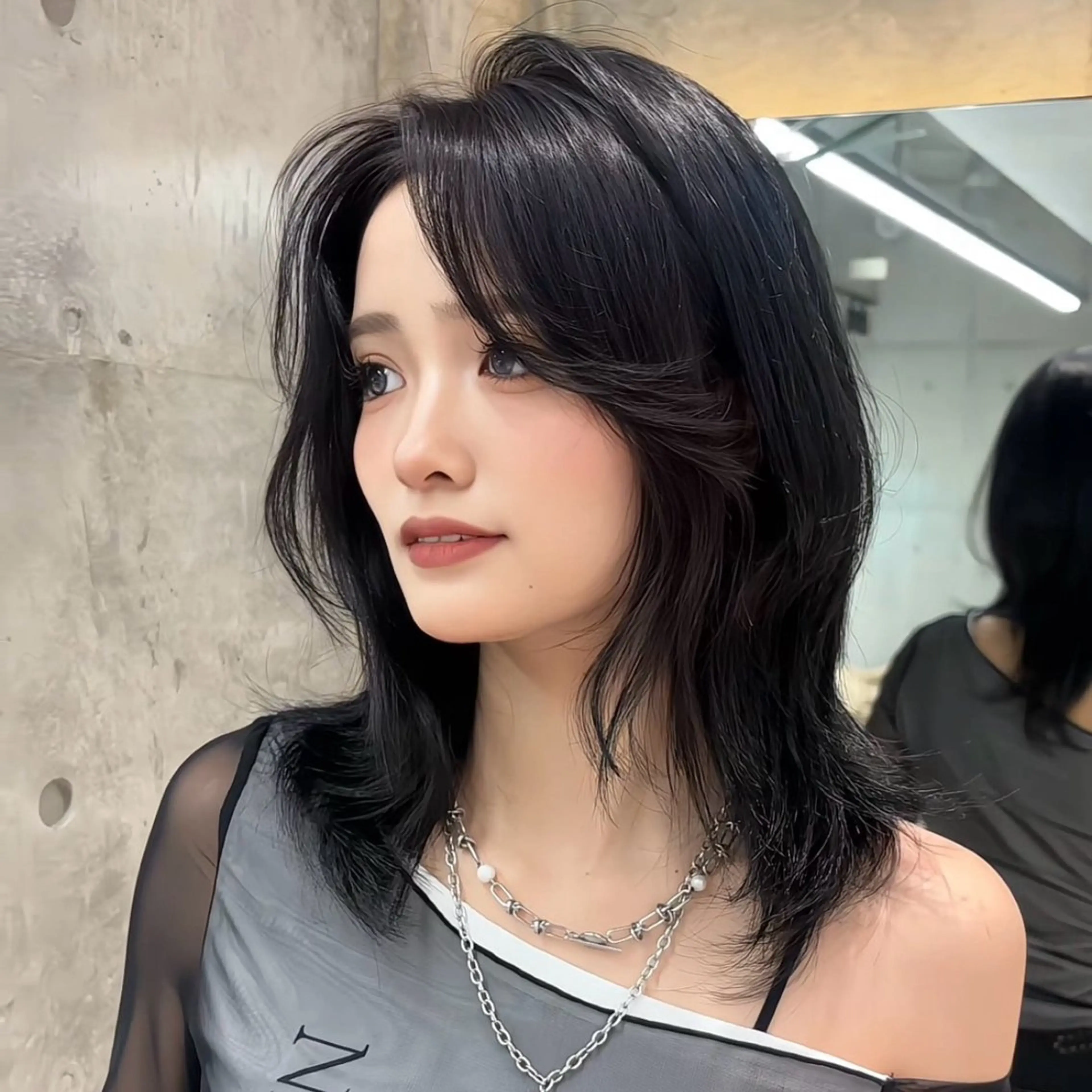 ミディアム カラー ミディアムレイヤー 伸ばしかけ レイヤーカット 🎀𝑆𝐴𝑅𝐴 /レイヤーカット🎀のヘアスタイル