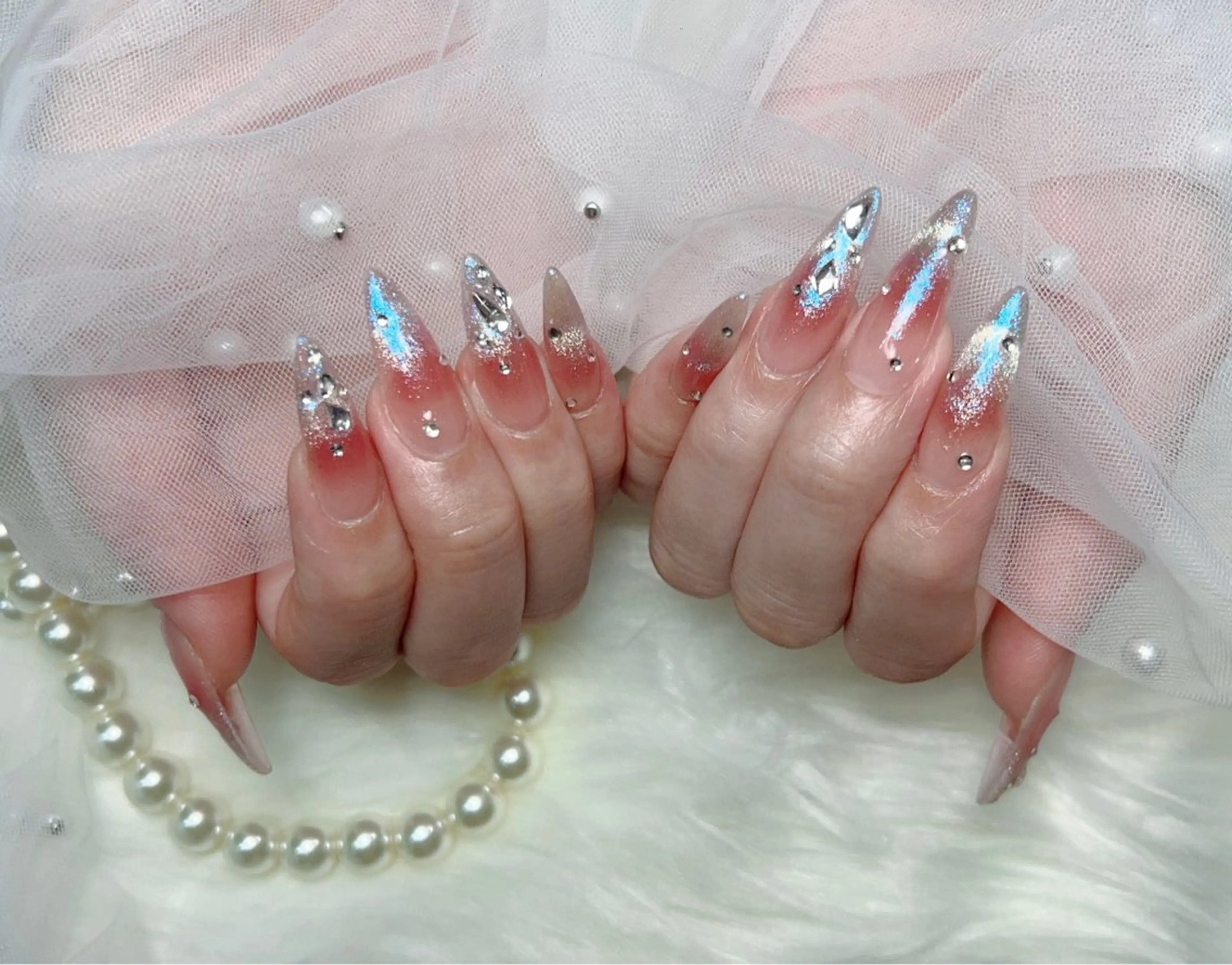 ネイル U.NI  nail .のネイルデザイン