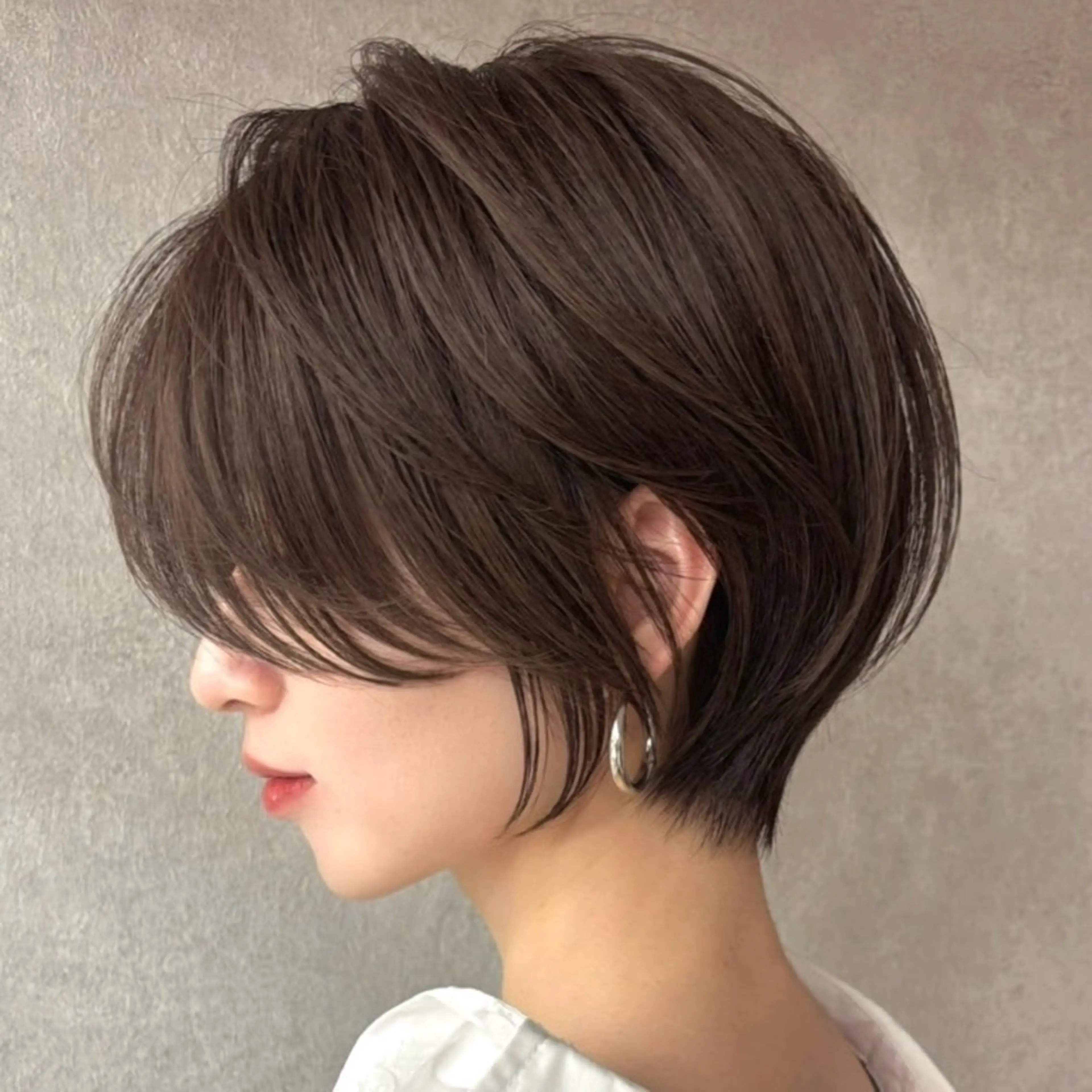 ショート 切りっぱなしボブ ショートボブ ハンサムショート ボブ 韓国風ヘア カット ヘアカラー トリートメント ウメダナオヤ/ くびれヘア✨のヘアスタイル