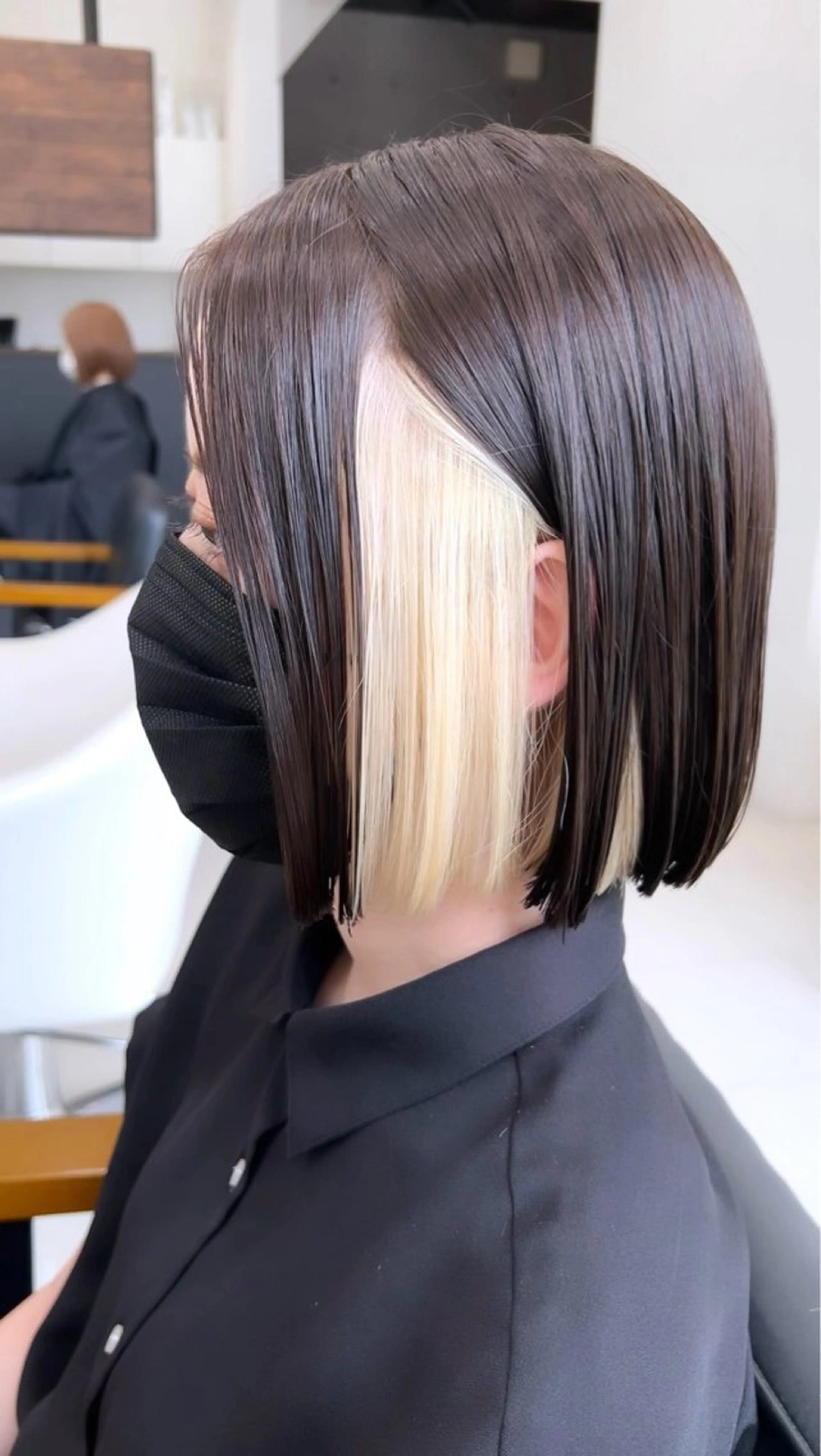 ショート カラー インナーカラー ヘアカラー トリートメント VIRAL ヴァイラルのヘアスタイル