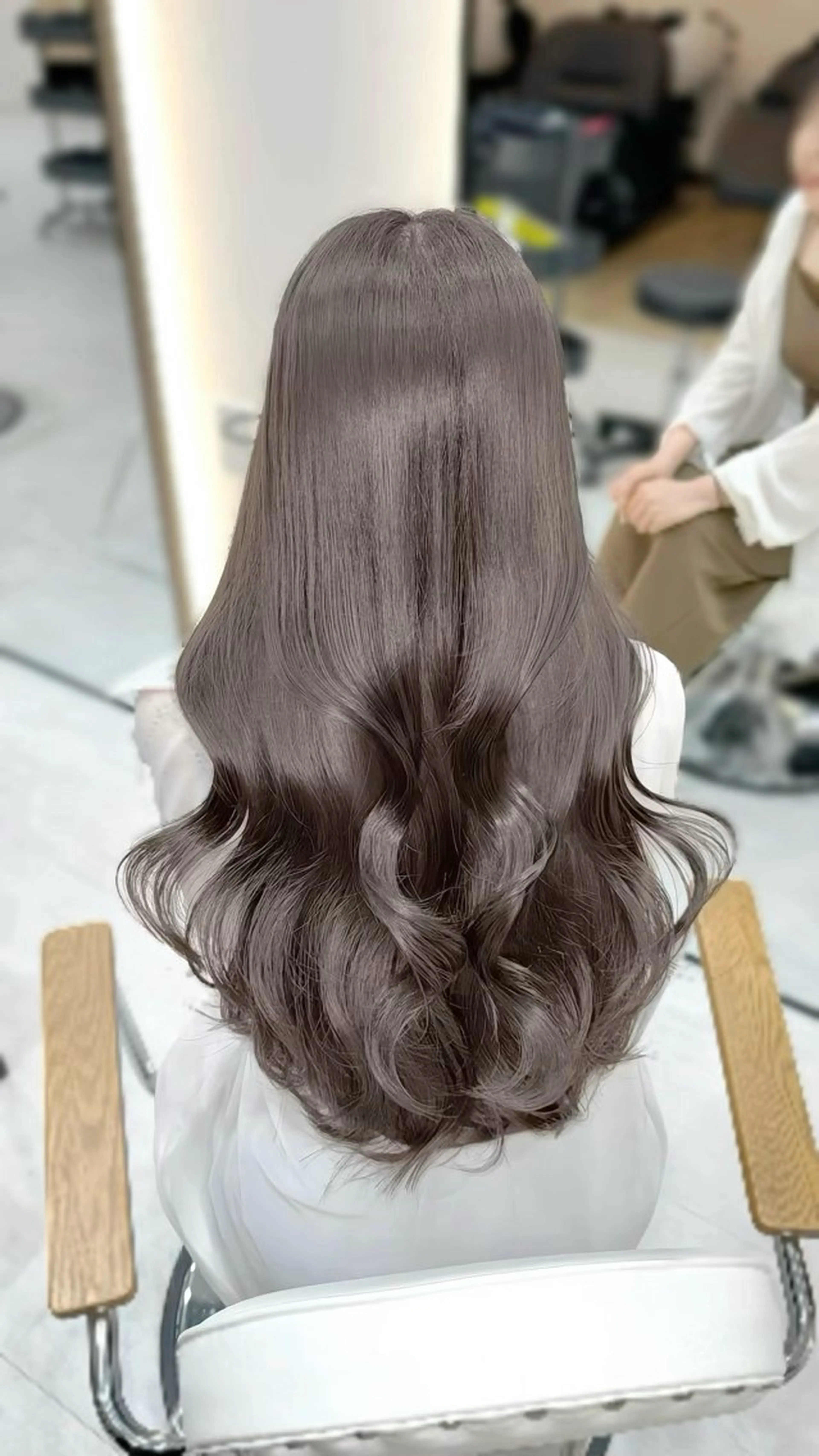 ロング ヘアカラー トリートメント 韓国ヘア🩶侑矢 艶髪透明感/福岡のヘアスタイル