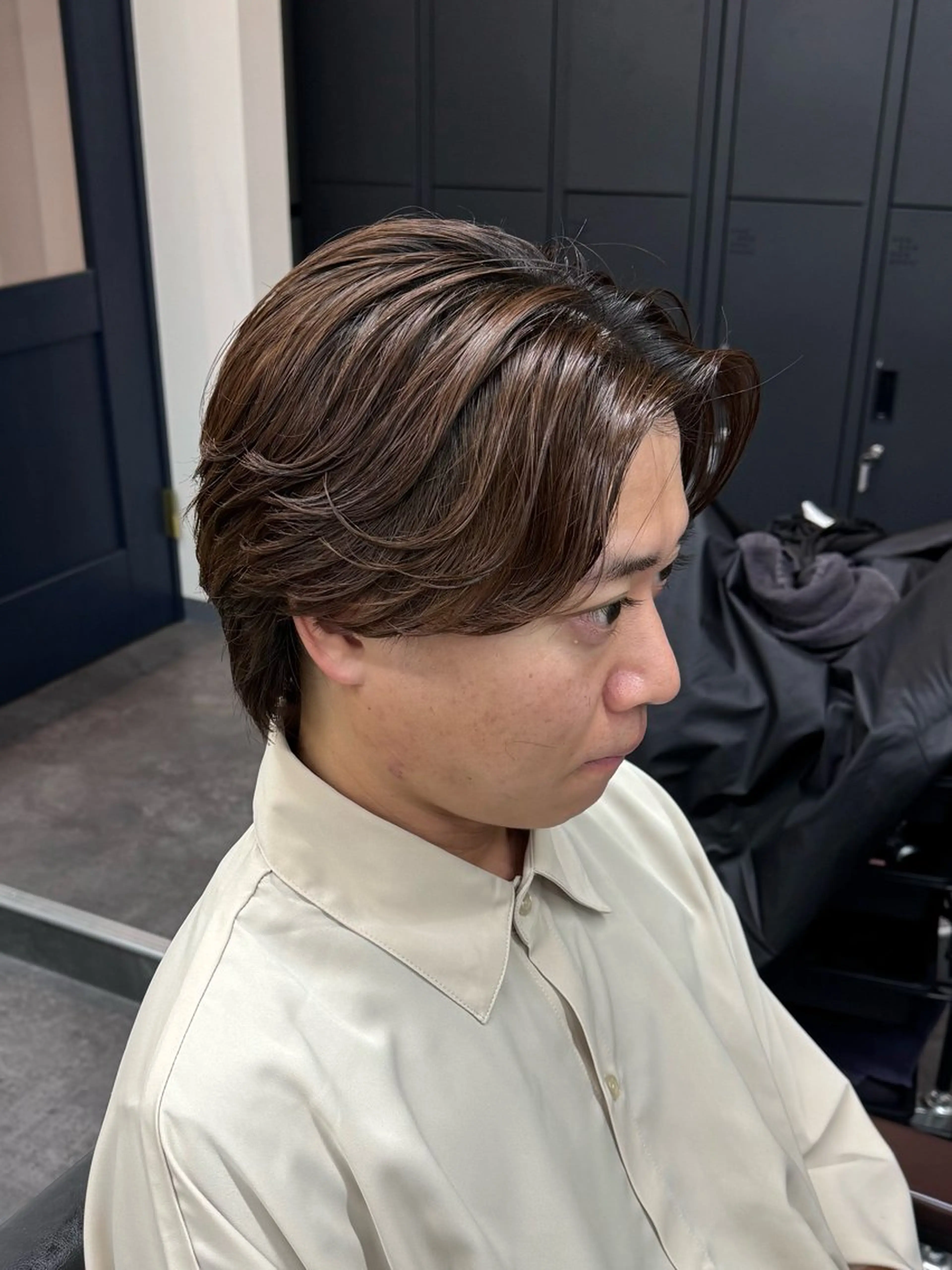 ミディアム パーマ メンズ ミディアムパーマ メンズパーマ ヘアカラー 柏メンズカットパーマ NO.1タイチのヘアスタイル