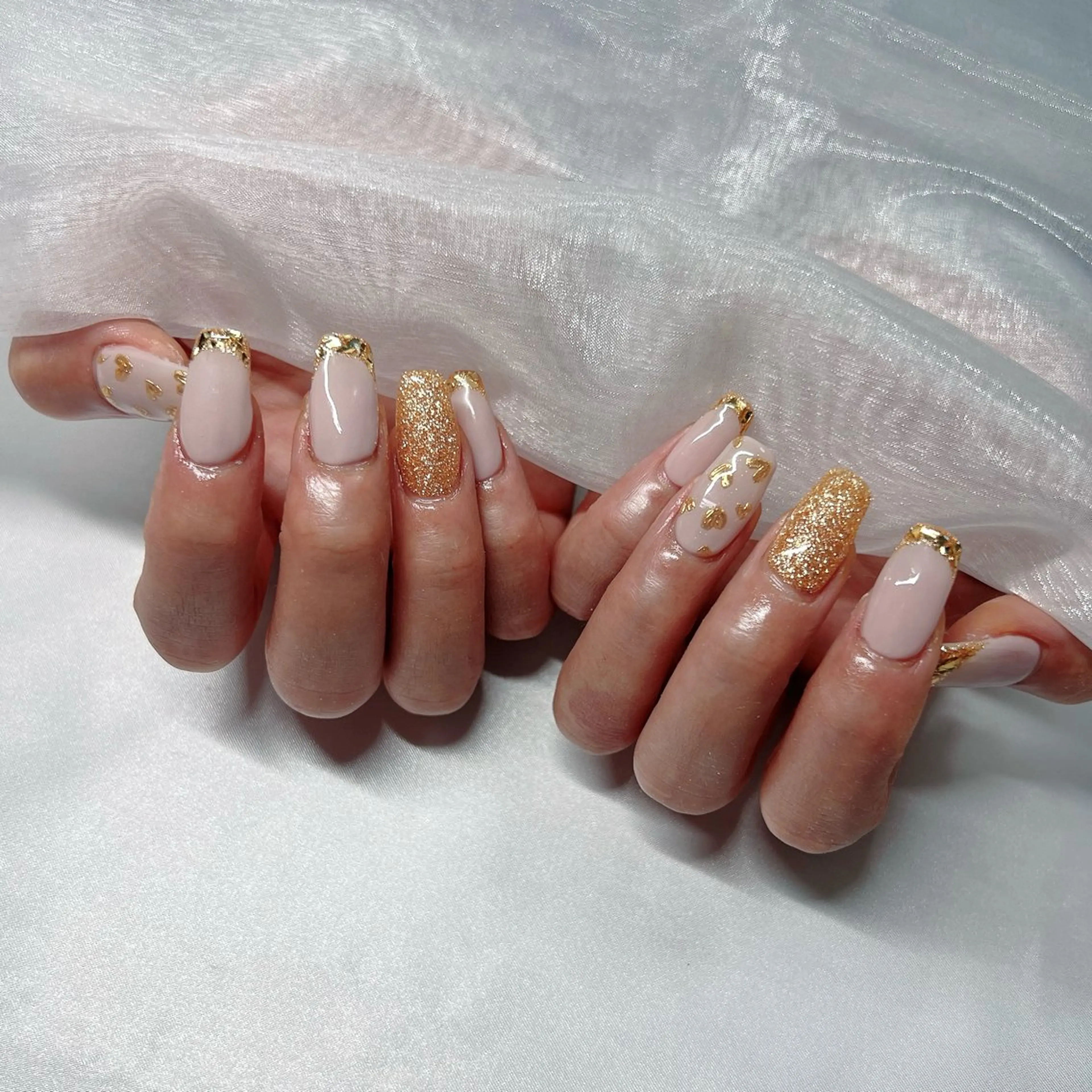 ネイル ジェルネイル 韓国ネイル ラメ(グリッター) マグネットネイル ミラーネイル ハンドネイル nail salon Rewardのネイルデザイン