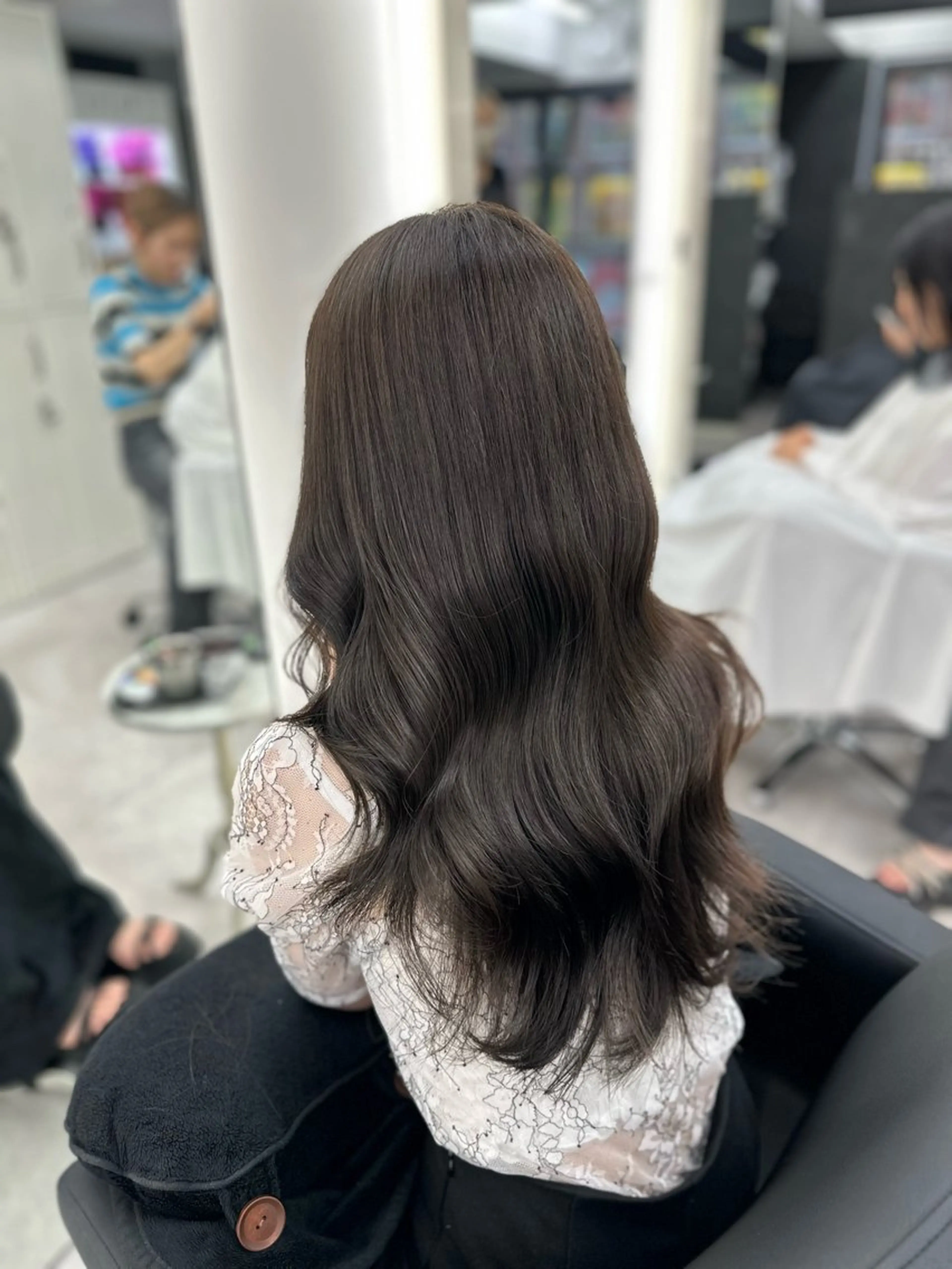 ロング カラー グレージュ カット ヘアカラー 縮毛矯正/艶カラー /髪質改善/なんばのヘアスタイル