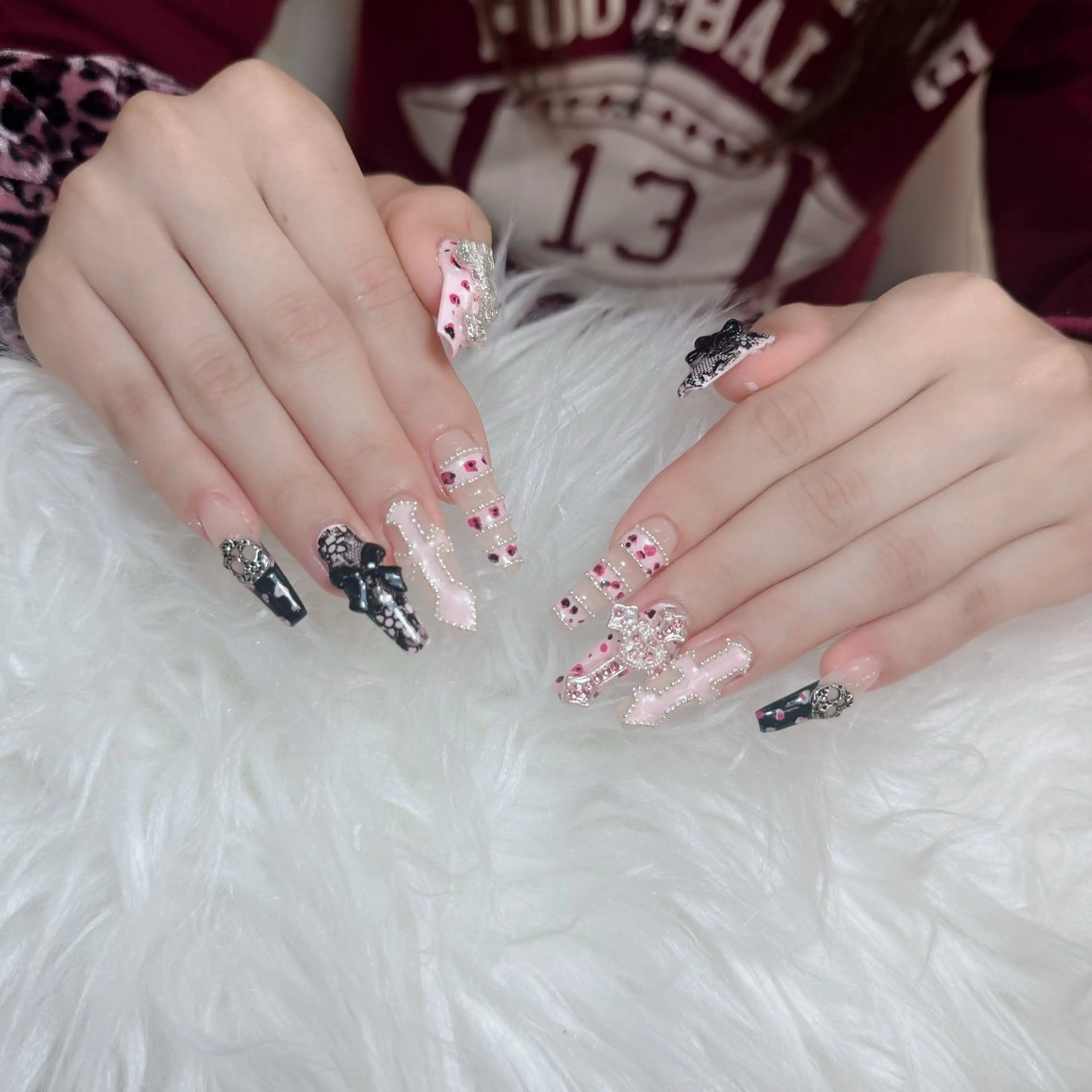 ネイル ジェルネイル 韓国ネイル マグネットネイル ネイルチップ 冬ネイル Lenie Nail Salonのネイルデザイン