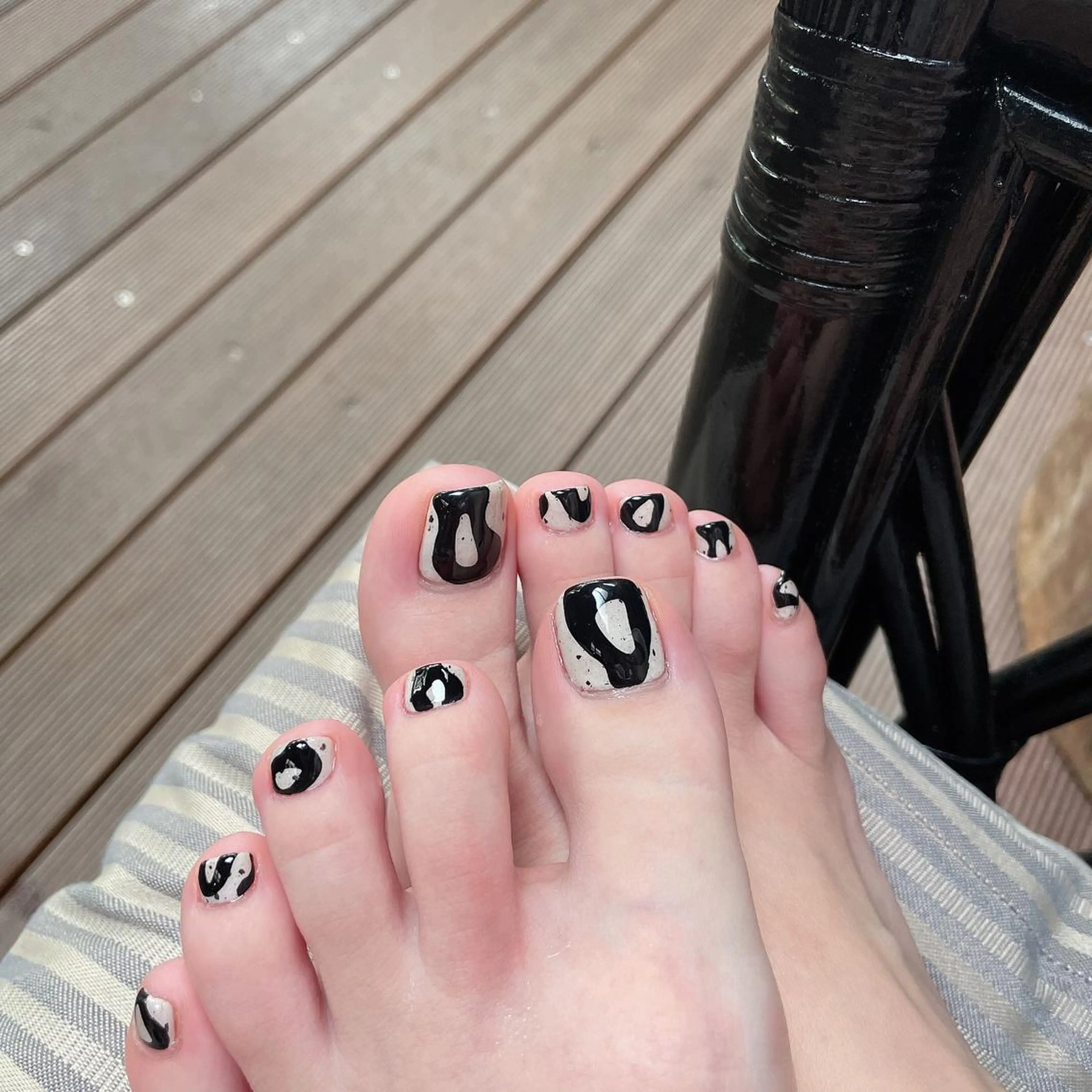 ネイル フットネイル フットネイル lilbondir. chiharuのネイルデザイン