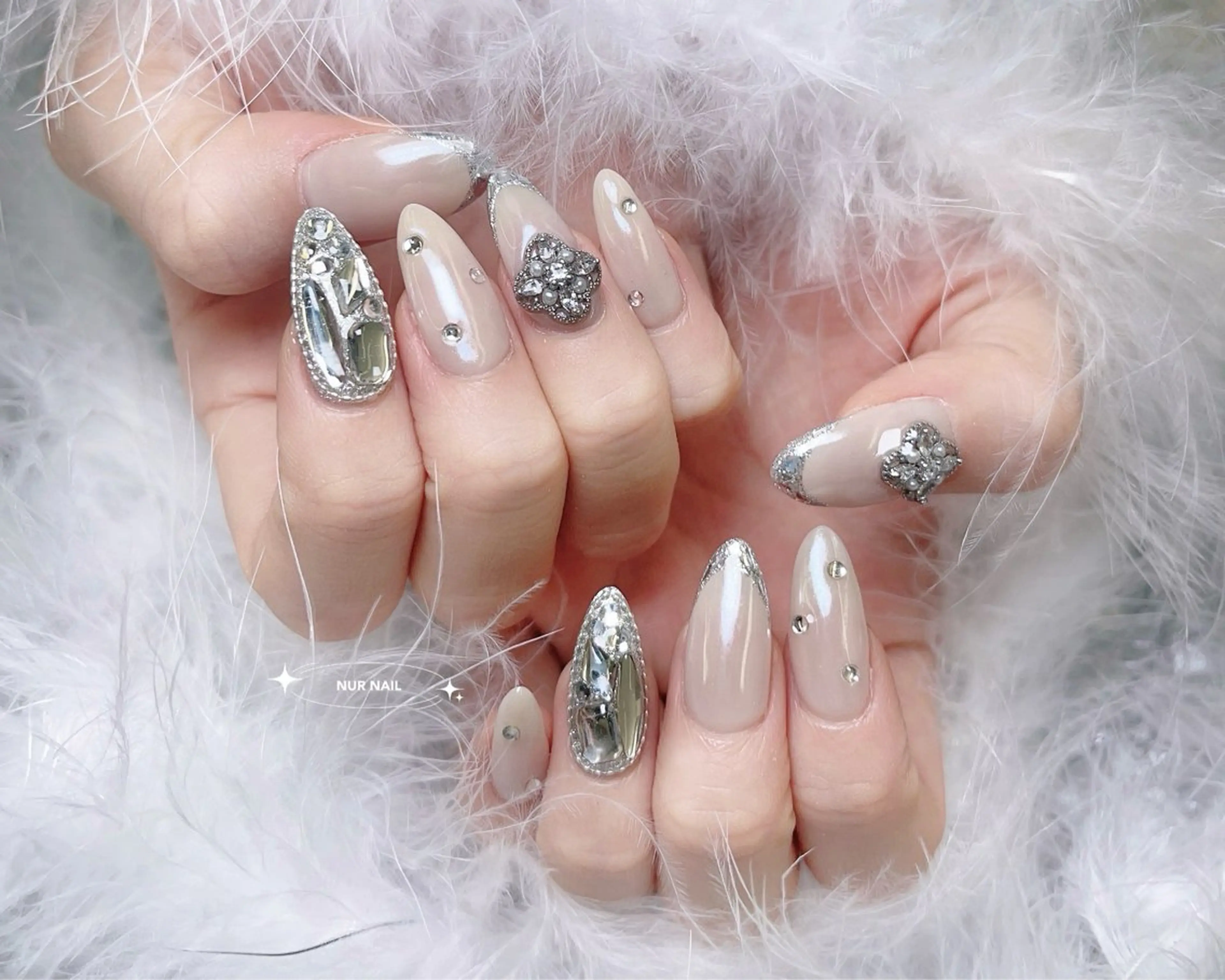 ネイル 🫧NUR NAIL✨のネイルデザイン