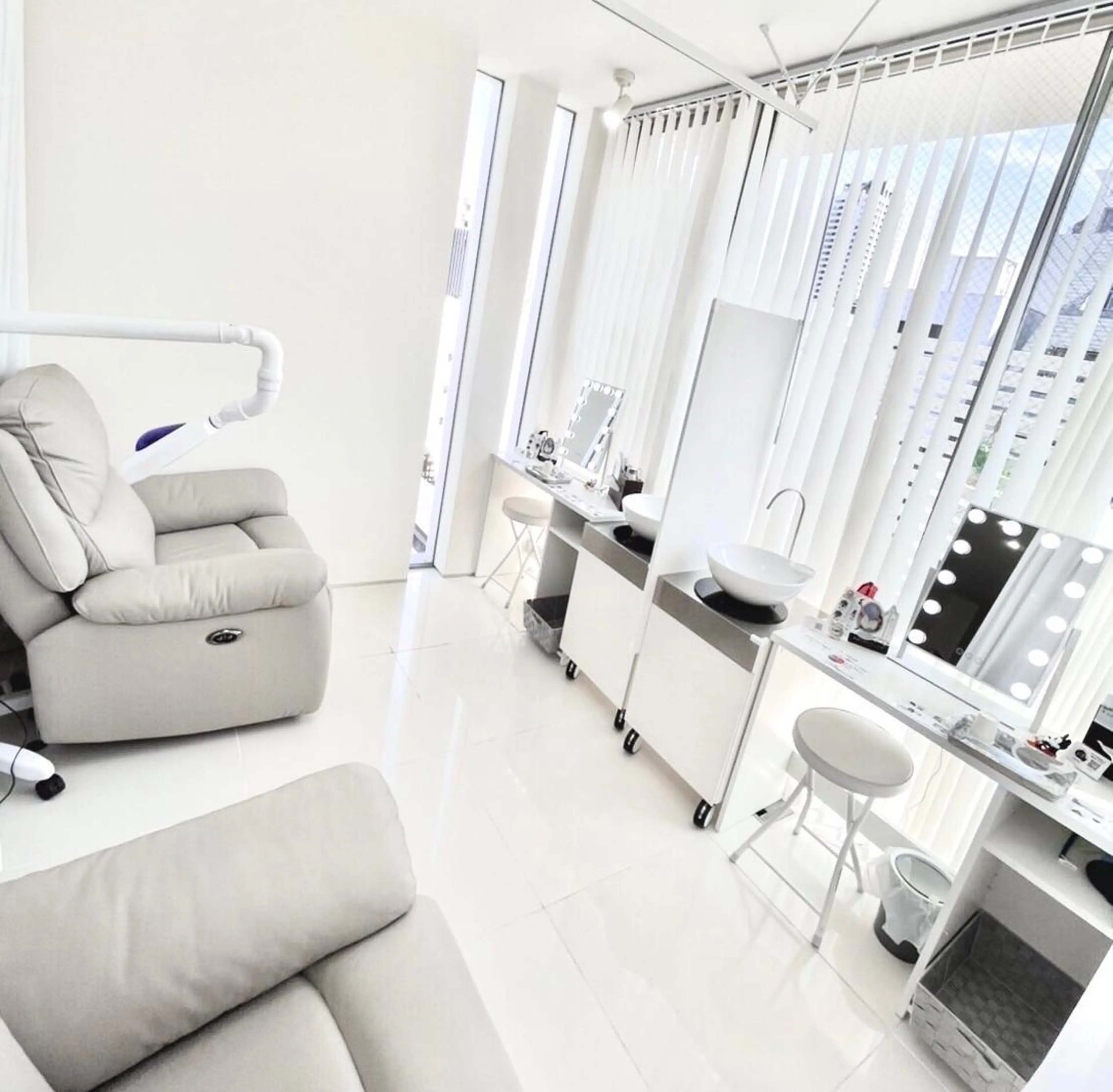 Luv the TERRACEの眉毛・アイブロウイメージ