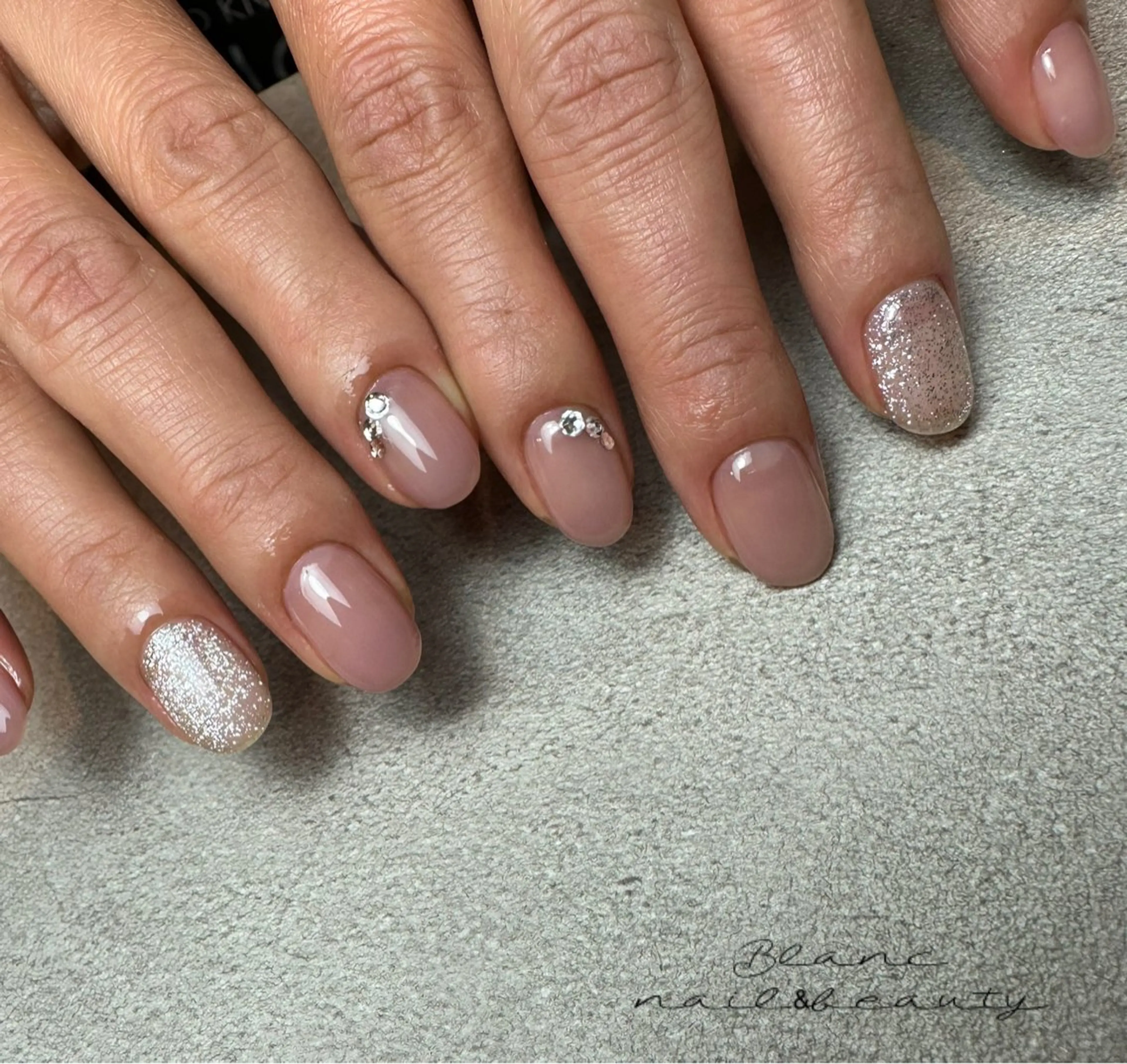 ネイル Blanc ブランのネイルデザイン