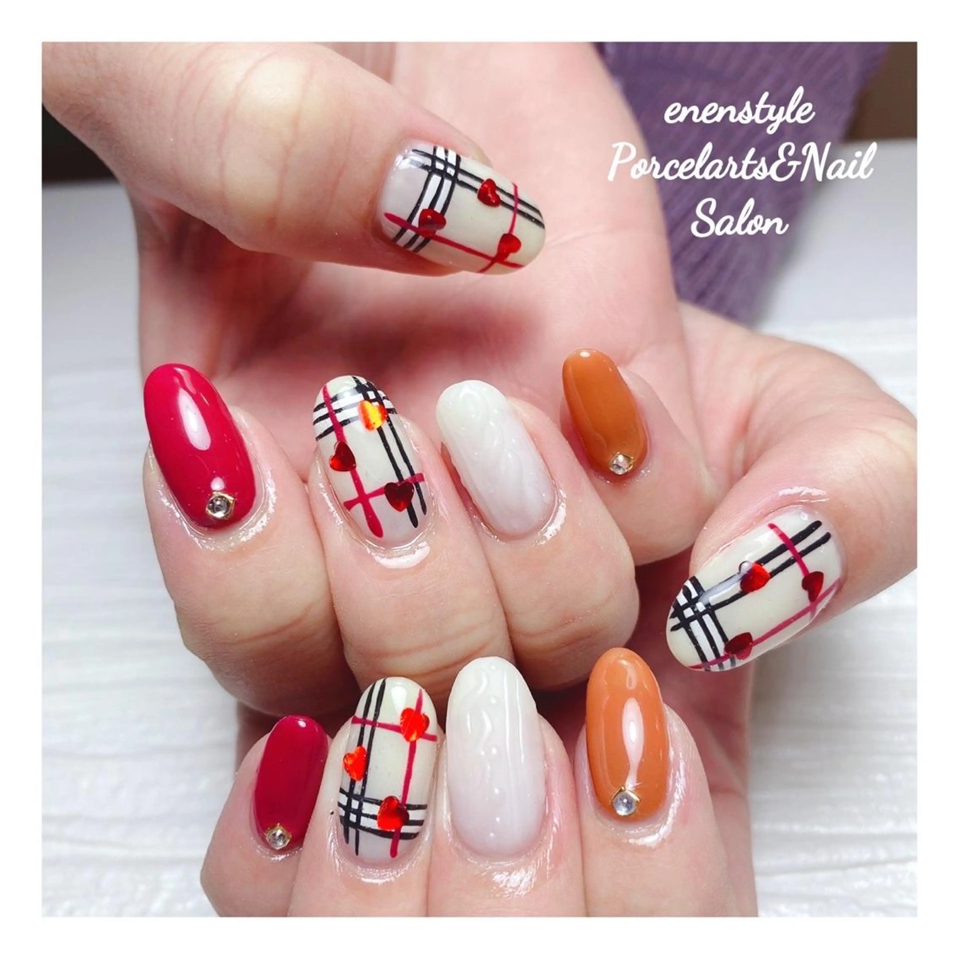 ミディアム ネイル 👑enen style👑のネイルデザイン