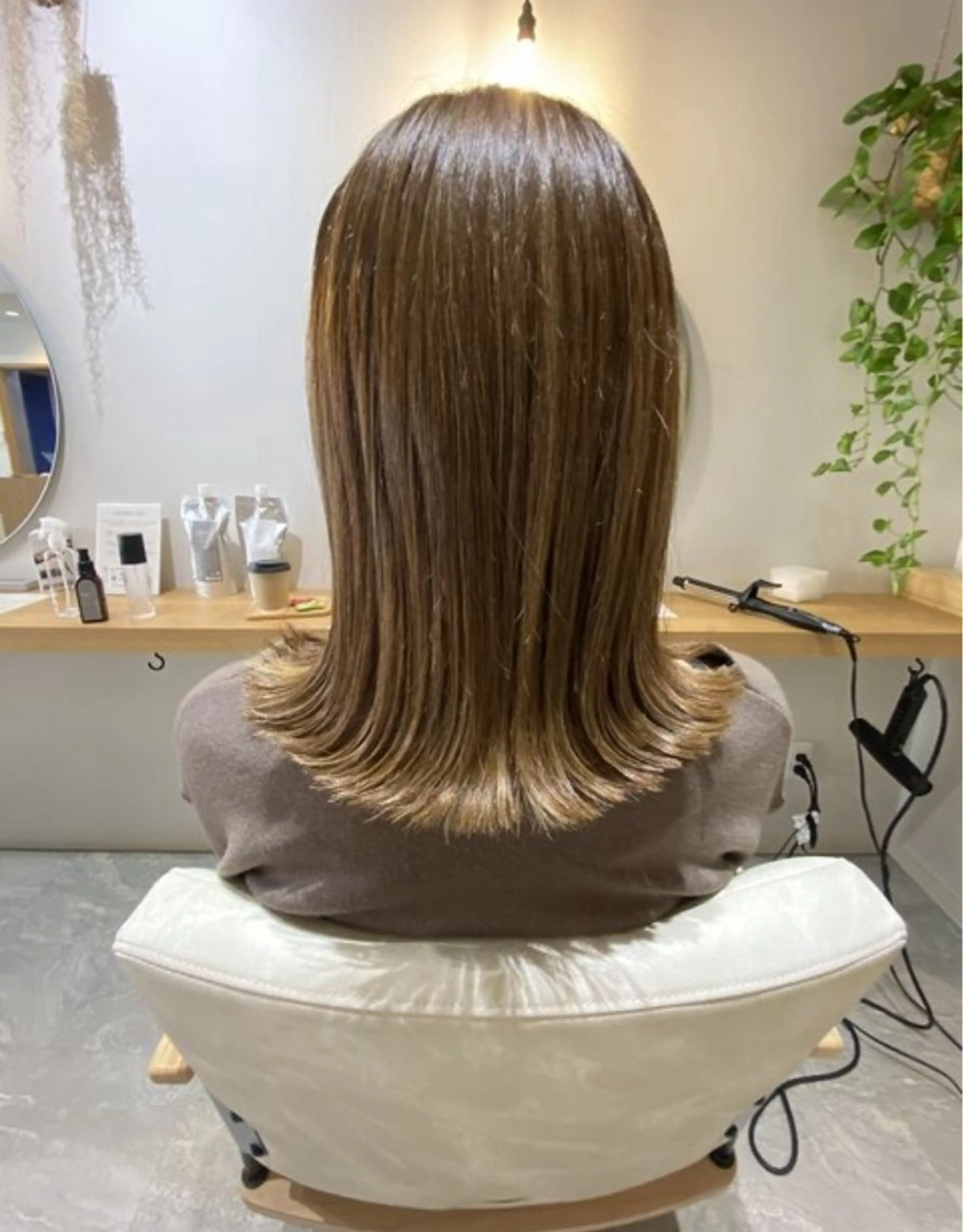 ミディアム 《PARAGO緑橋》 山田素のヘアスタイル