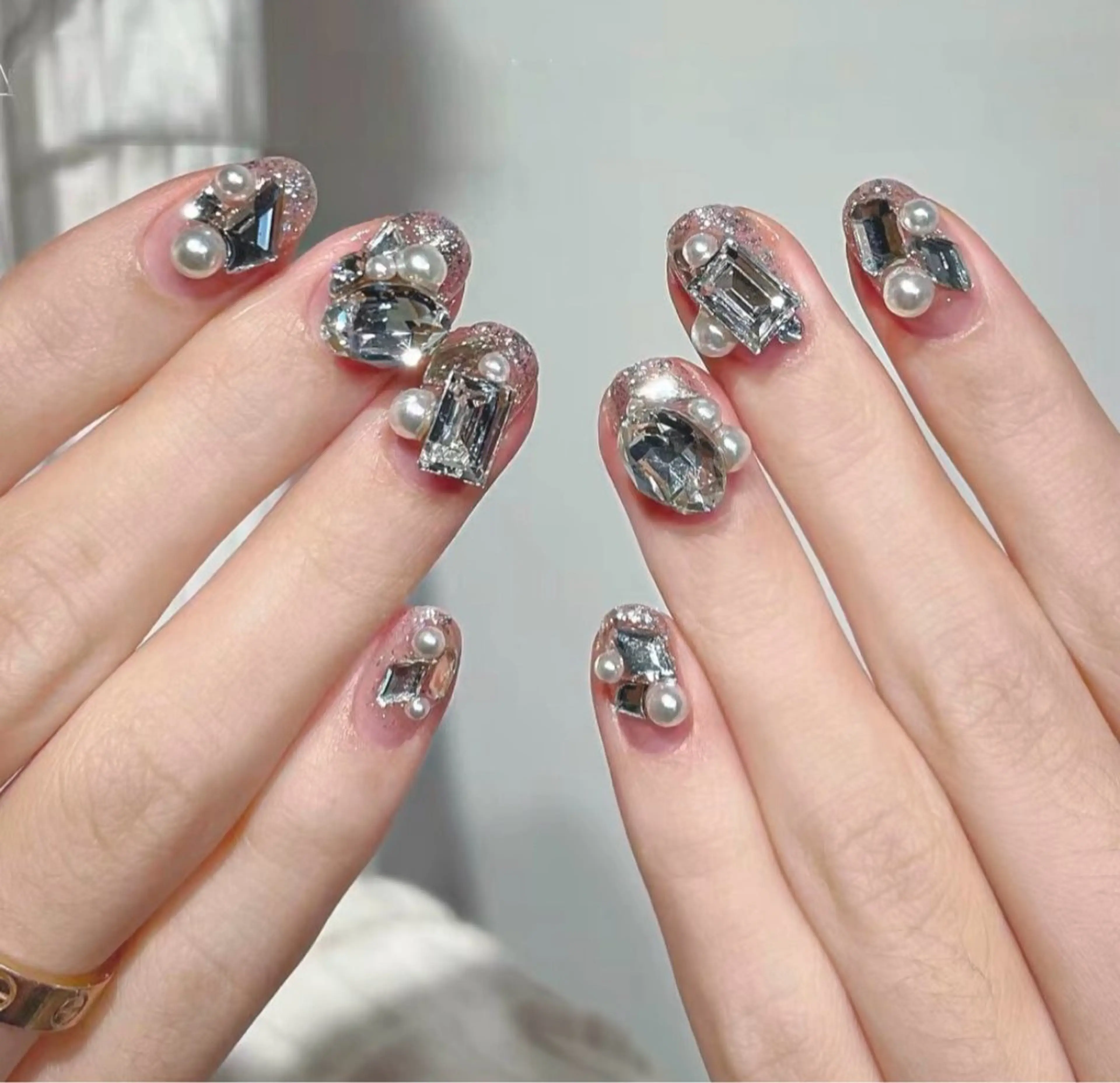 ネイル ハンドネイル ハンドケア supergirl ネイル専門サロンのネイルデザイン