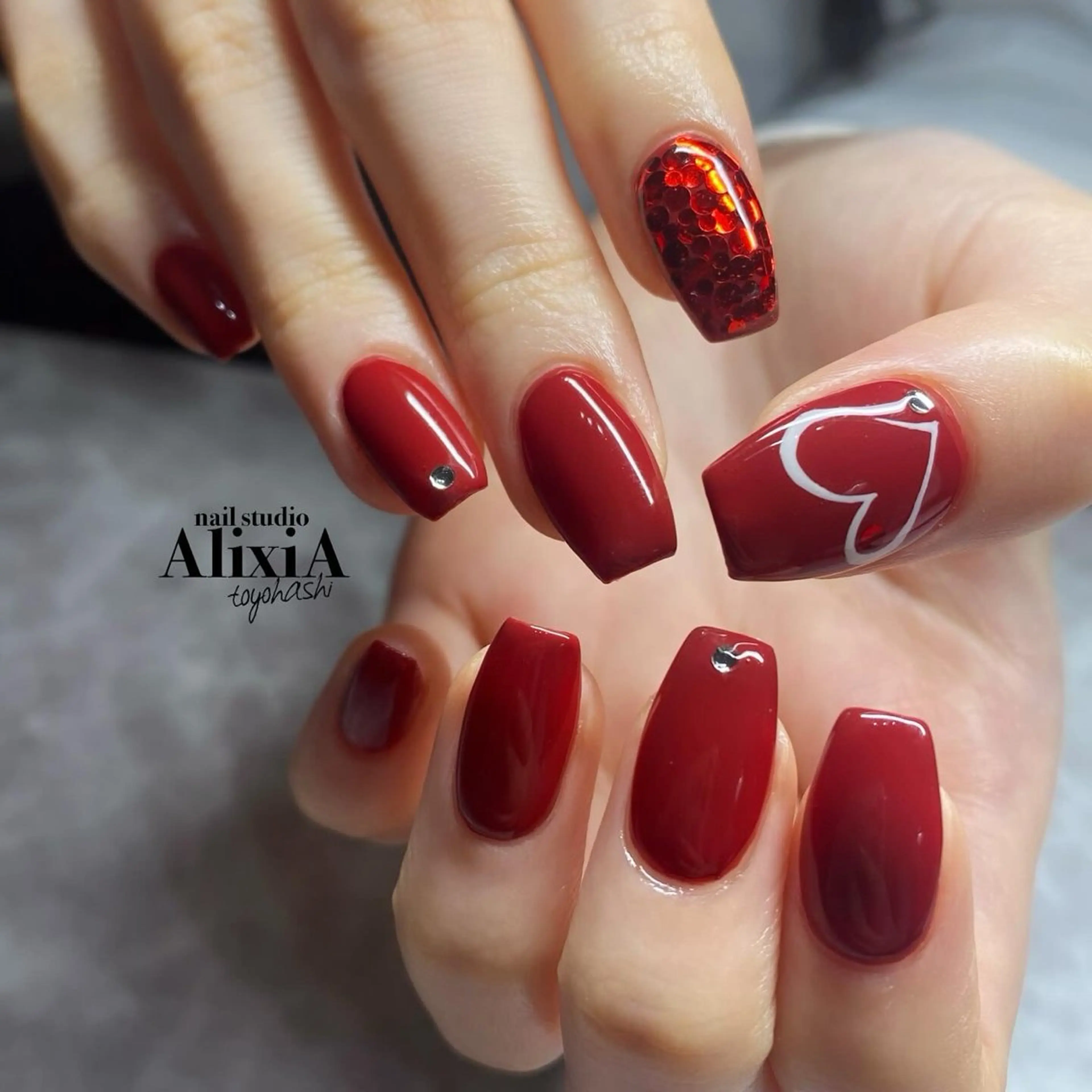 ネイル ハンドネイル AlixiA nail studio所属・AlixiA ゆみのネイルデザイン
