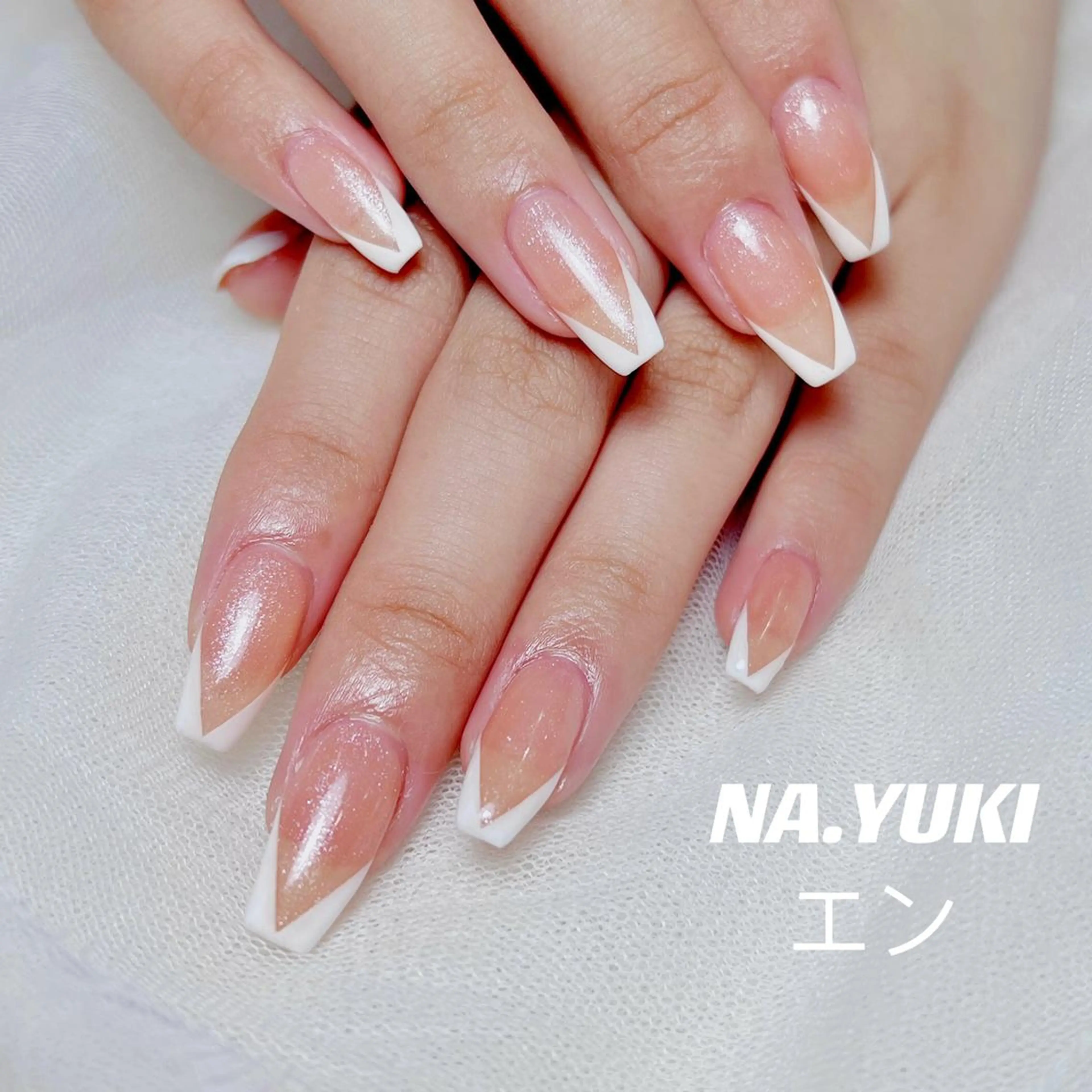 ネイル ハンドネイル ハンドケア 🦋 Queenieのネイルデザイン