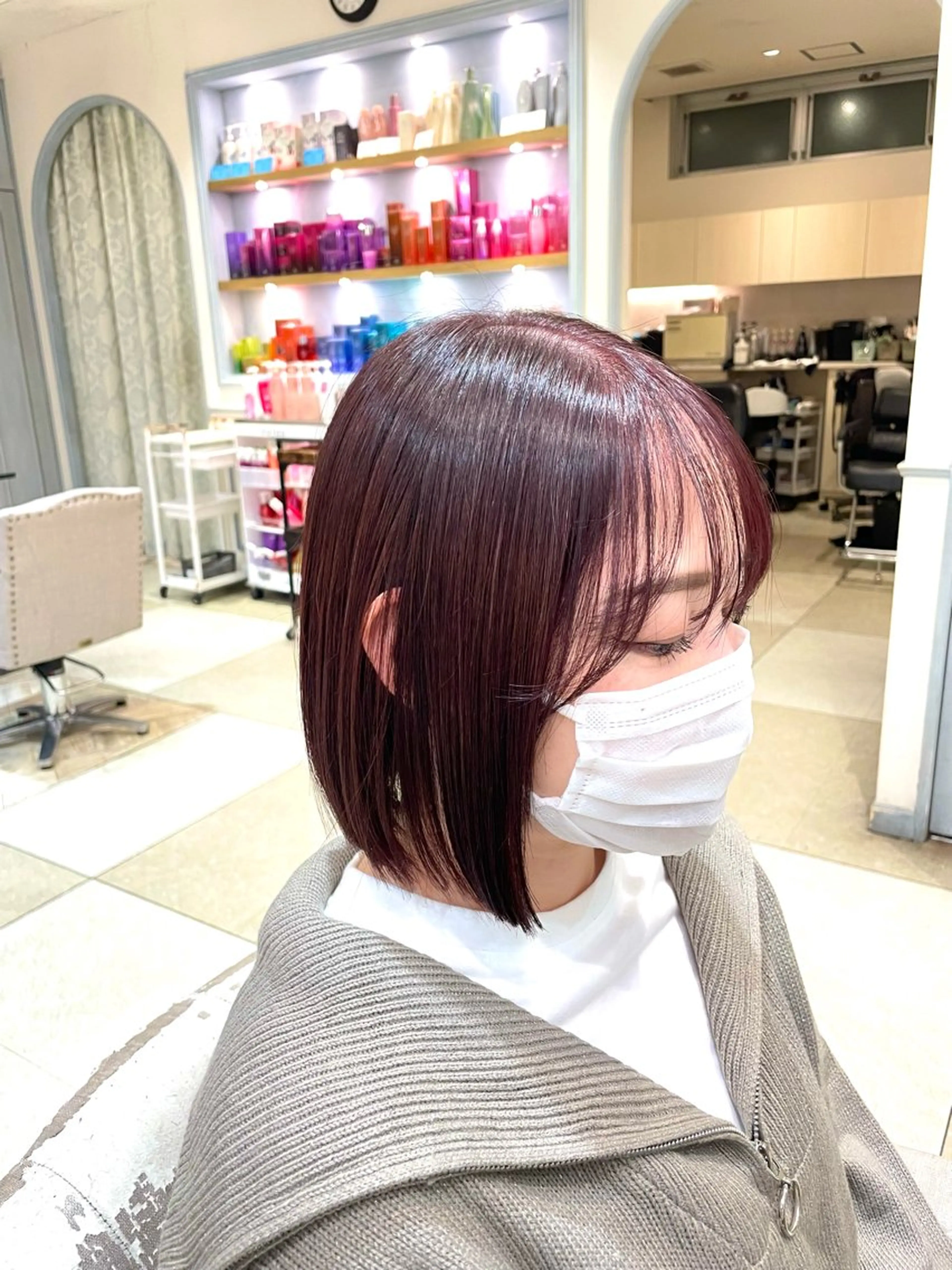 ショート カラー ピンクカラー タッセルカット カット トリートメント 立川・くびれミディ 旬なデザインカラーのヘアスタイル