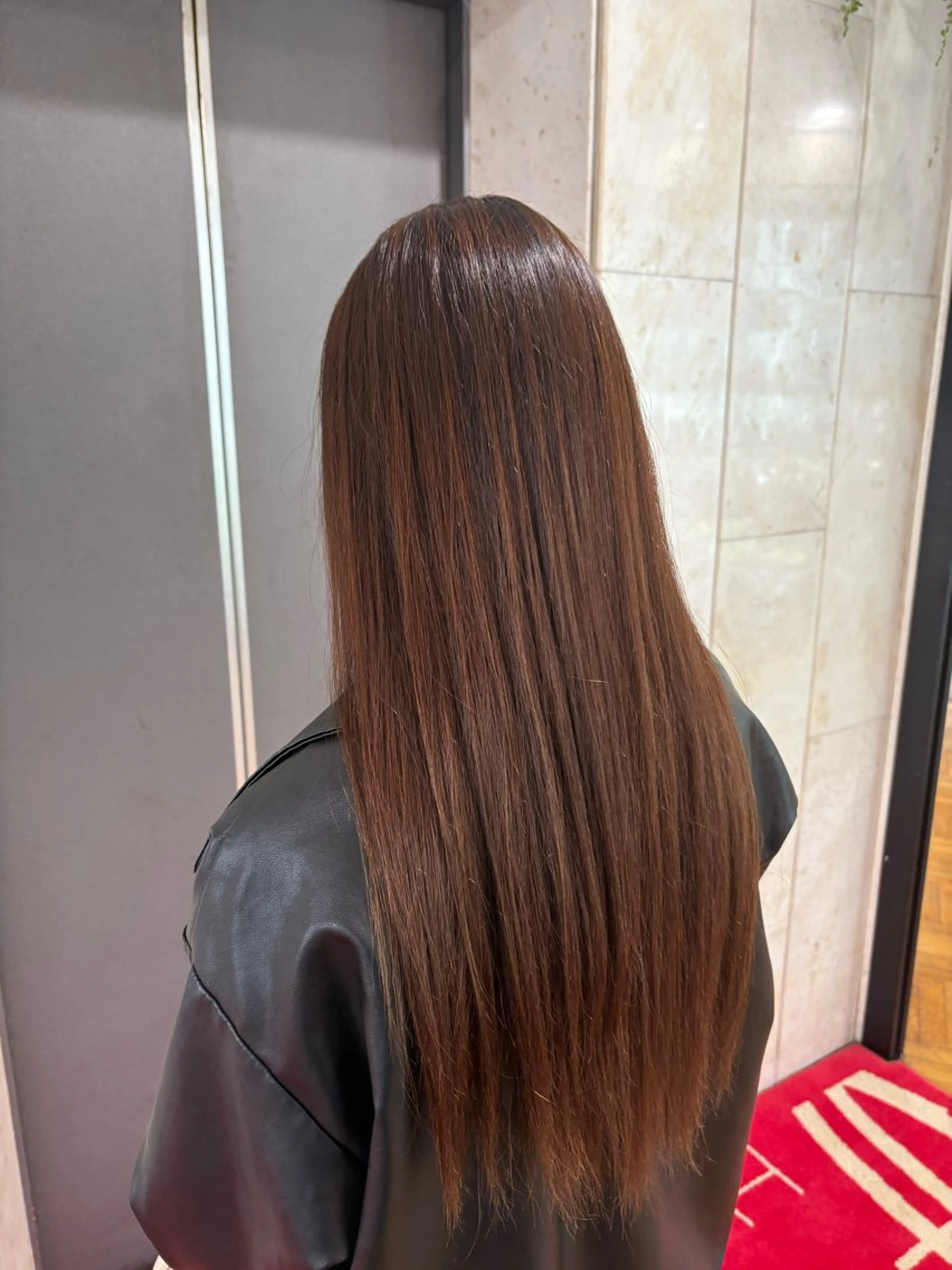 ロング パーマ ロング 縮毛矯正 ストレートパーマ 縮毛矯正 まさと/銀座/ ストレート/艶髪のヘアスタイル