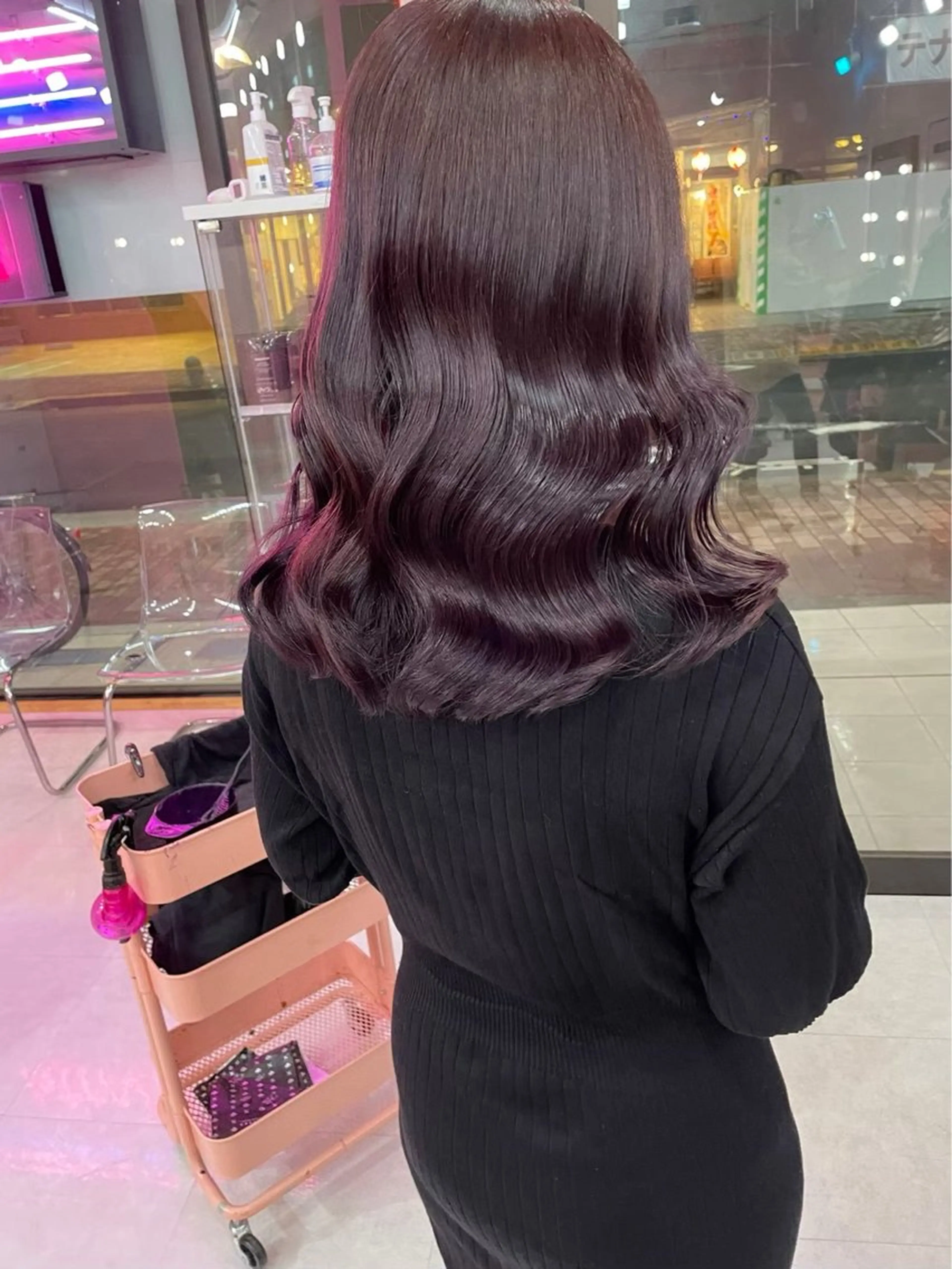 【❇️ブリーチ無し❇️】カット➕艶カラー➕ダメージ補修トリートメントの写真