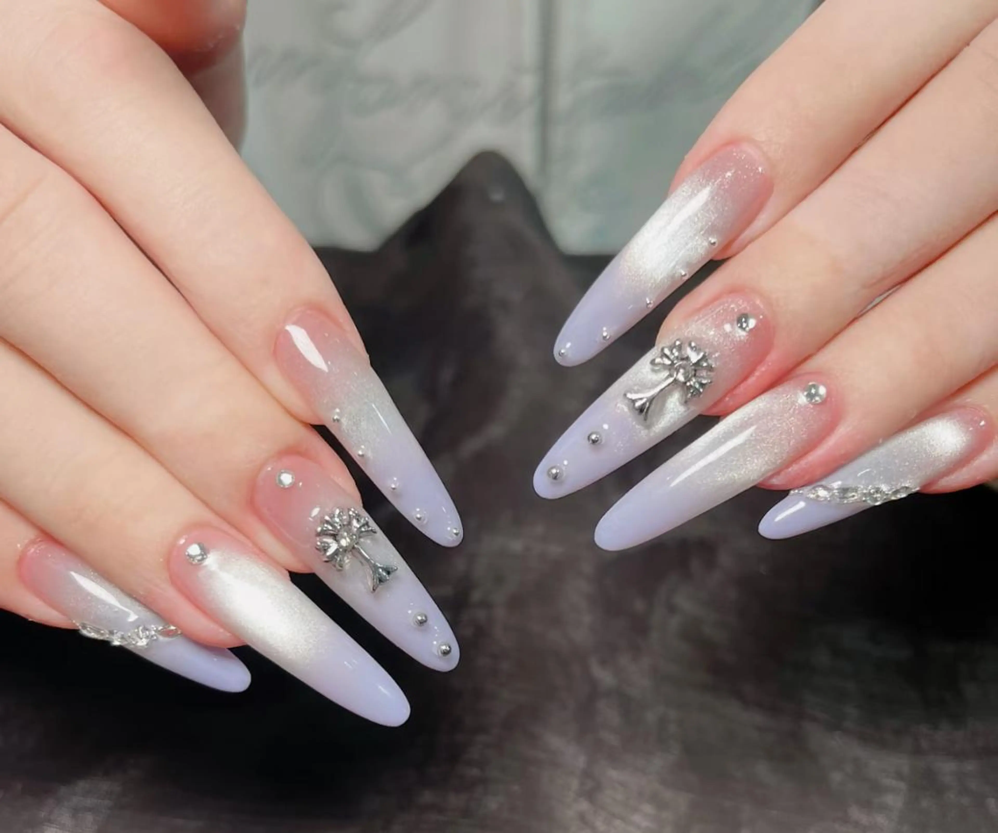 ネイル ハンドネイル 🎀 KiKi_nailのネイルデザイン