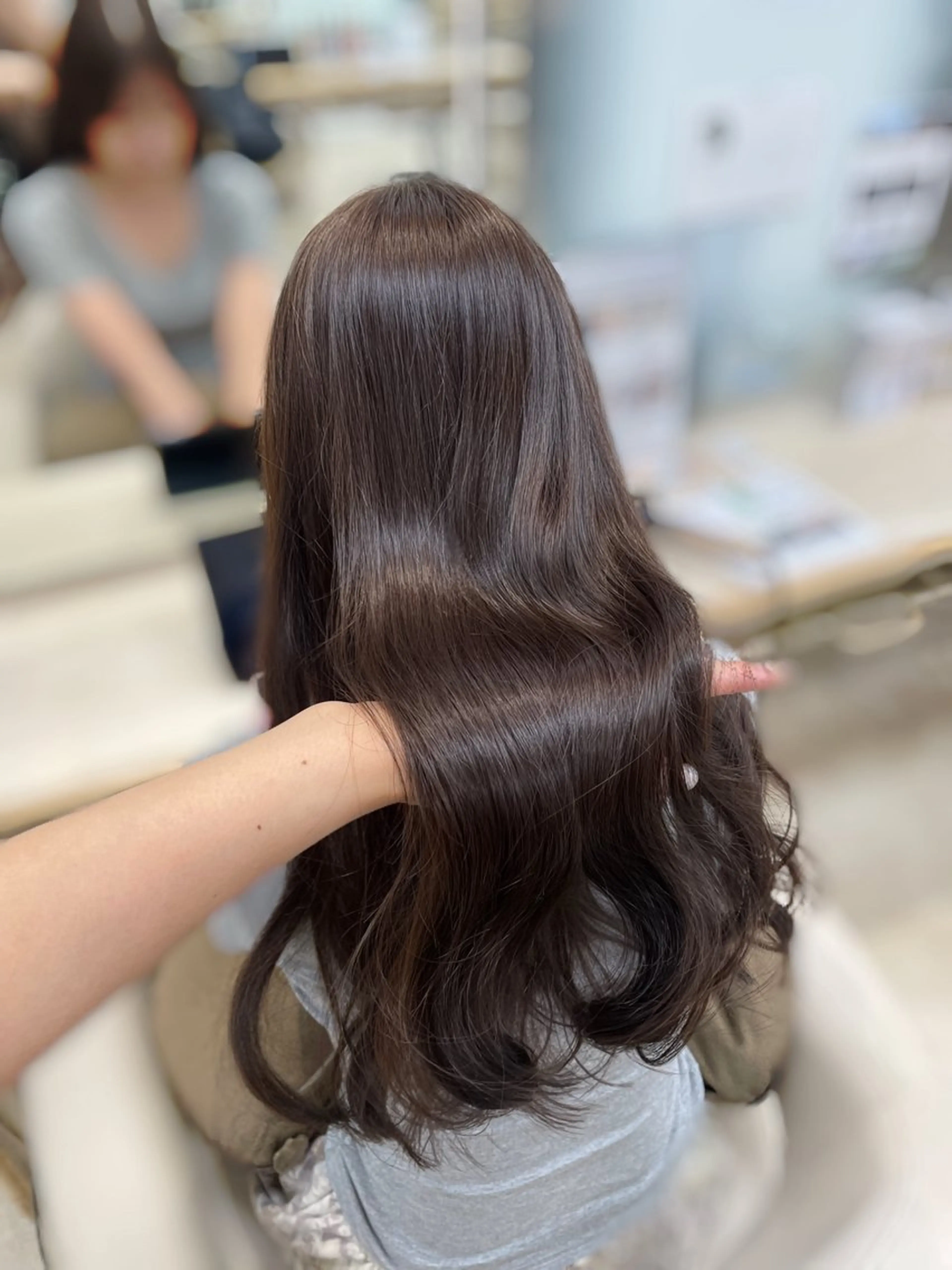 ロング カラー 透明感ベージュ🎀 レイヤー/AOのヘアスタイル