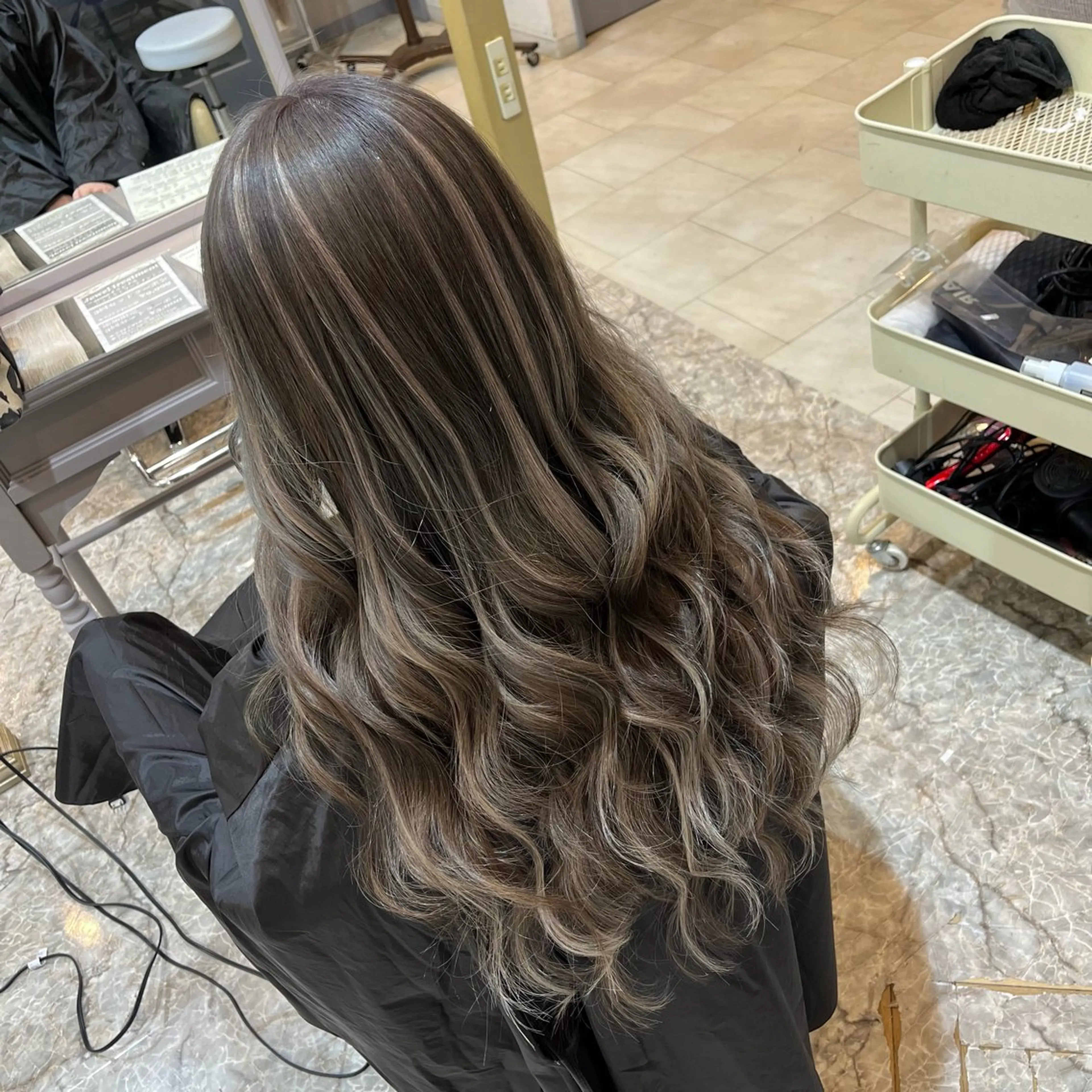 ❣️馴染ませカット無料❣️ 【福岡最高級人毛エクステ🩵🪽】 3ミリシールエクステ80本※枚数相談🉑の写真